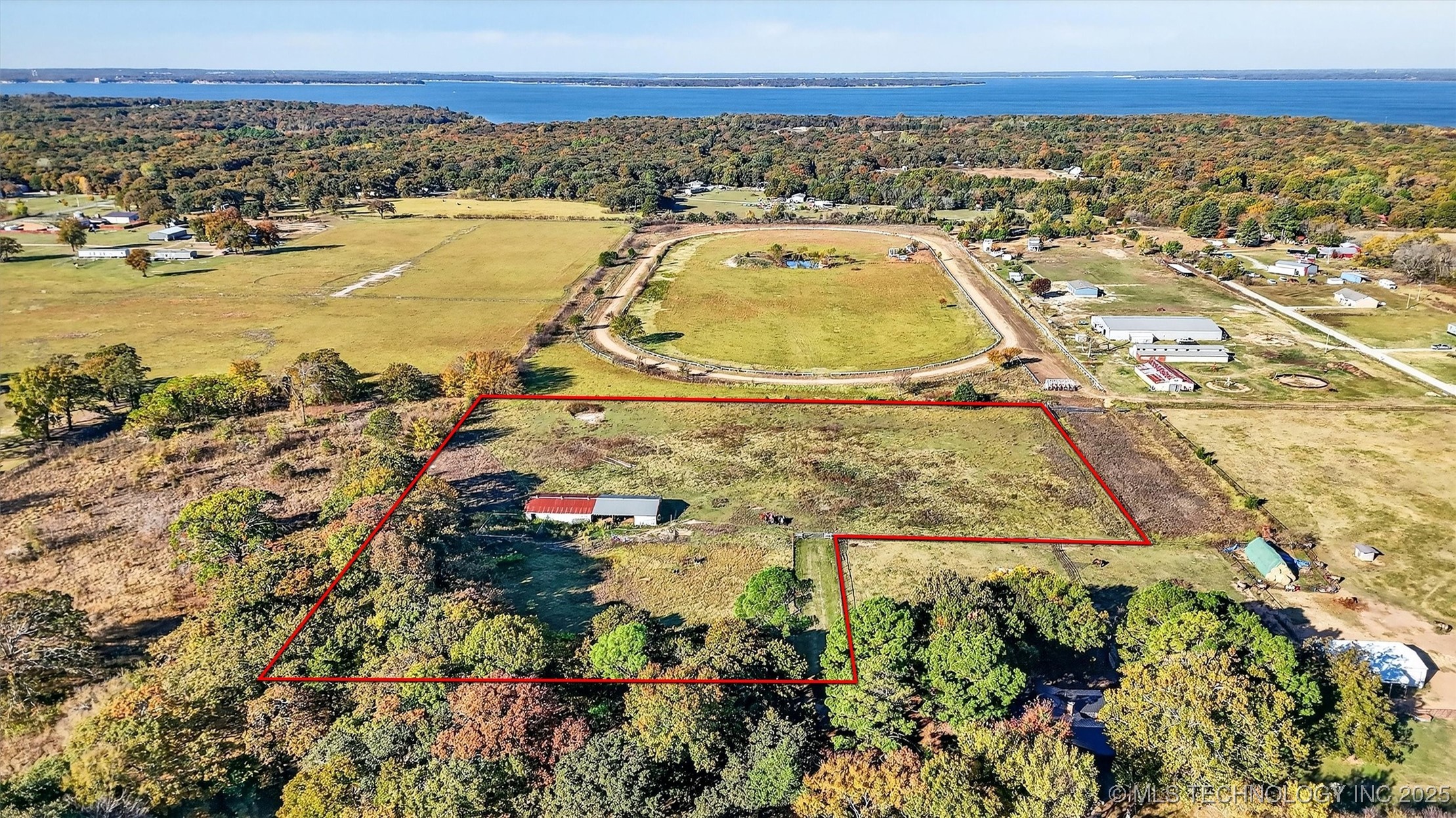 153 Hitching Post Lane Property Photo 8