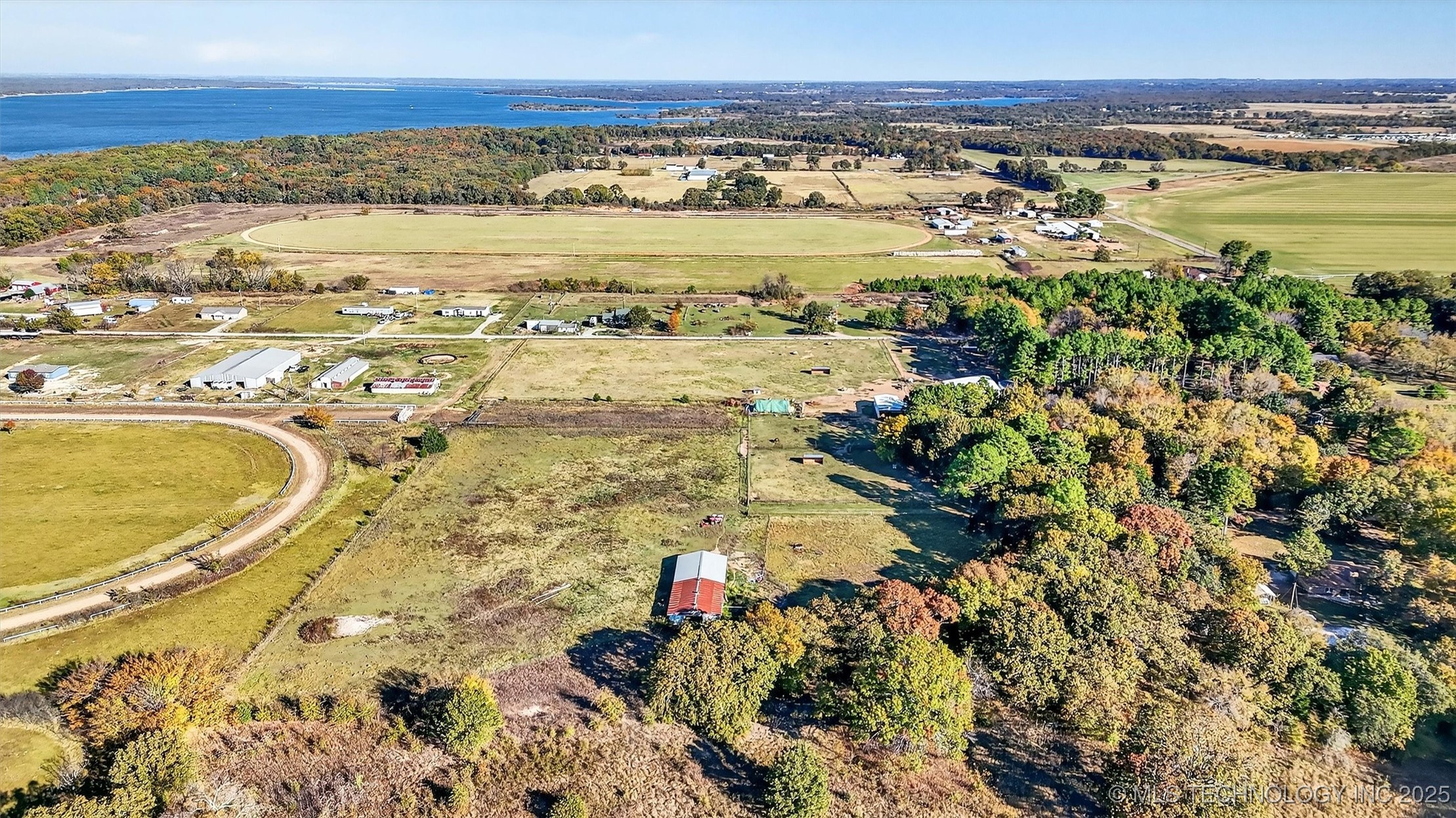 153 Hitching Post Lane Property Photo 12