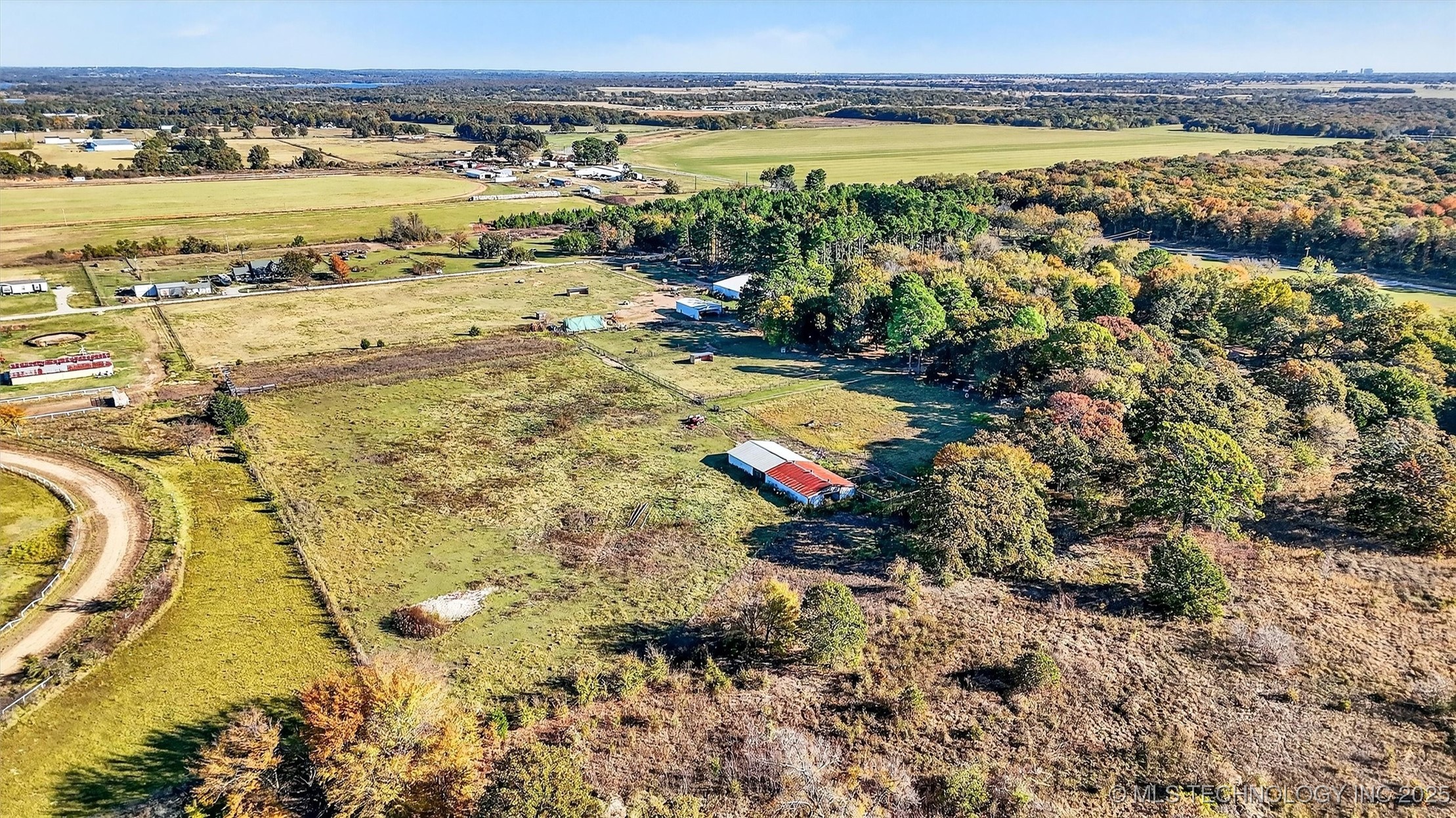 153 Hitching Post Lane Property Photo 15