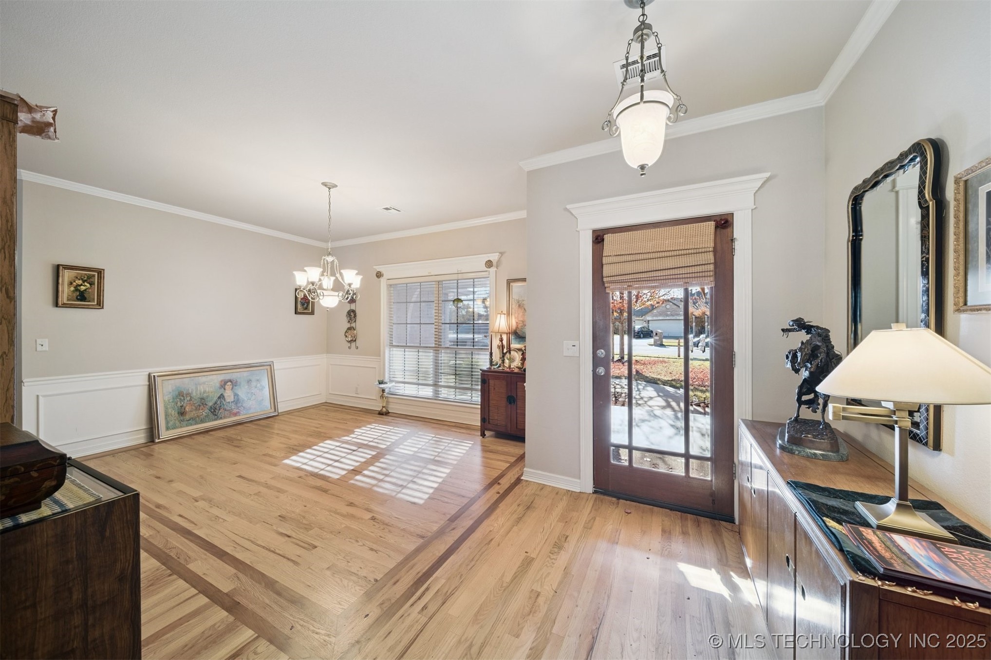 8949 N 139th East Avenue Property Photo 6