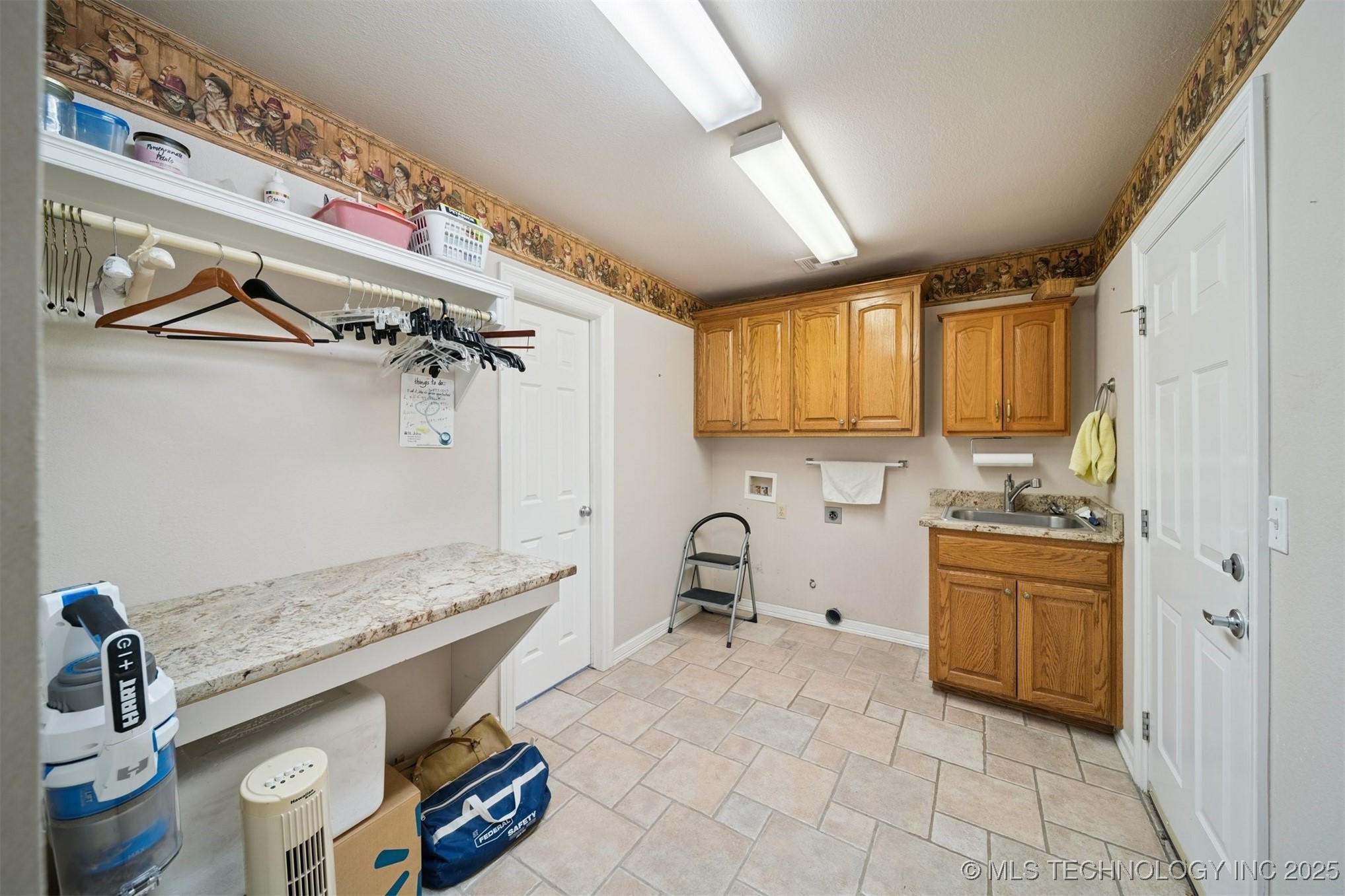 8949 N 139th East Avenue Property Photo 23