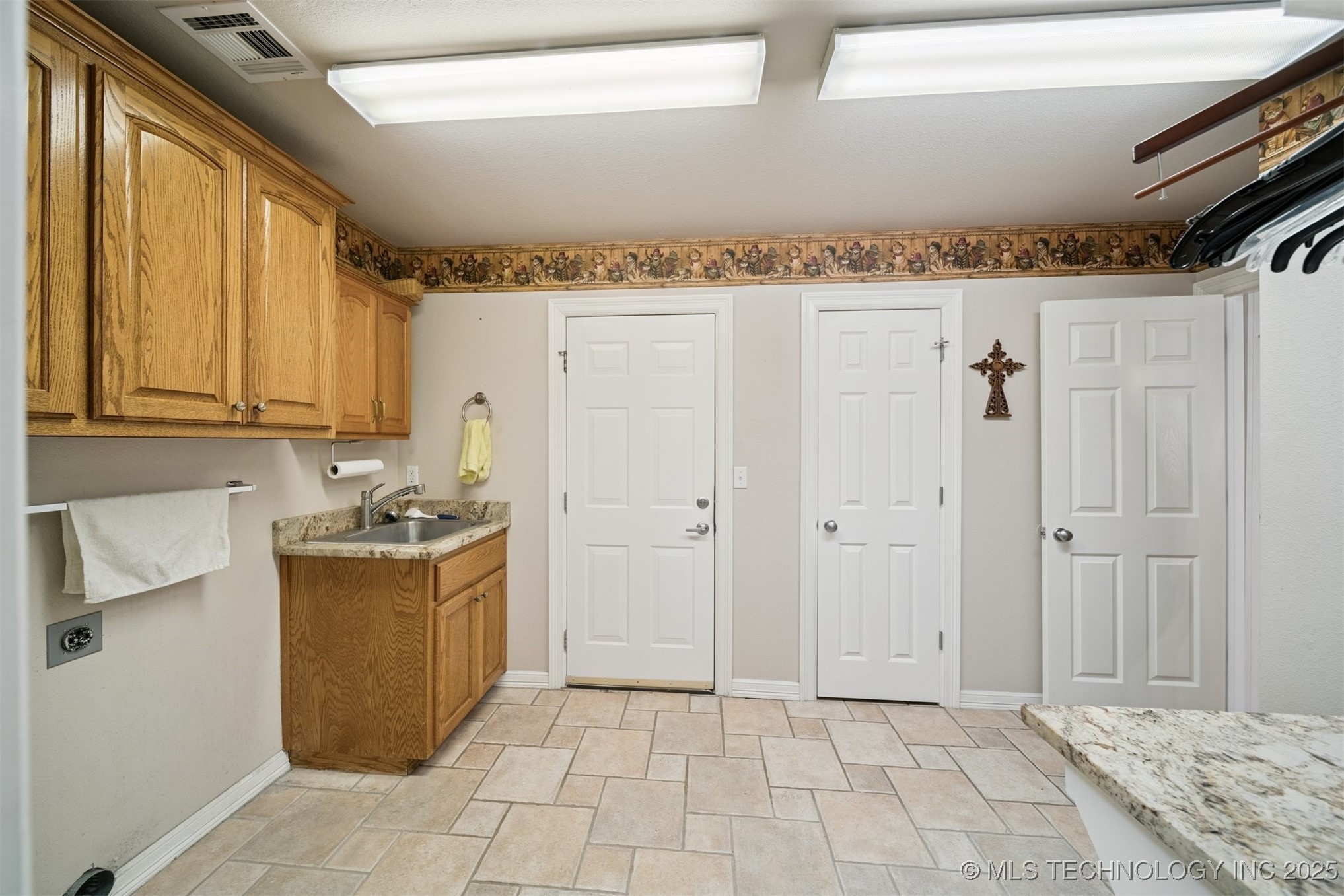 8949 N 139th East Avenue Property Photo 24