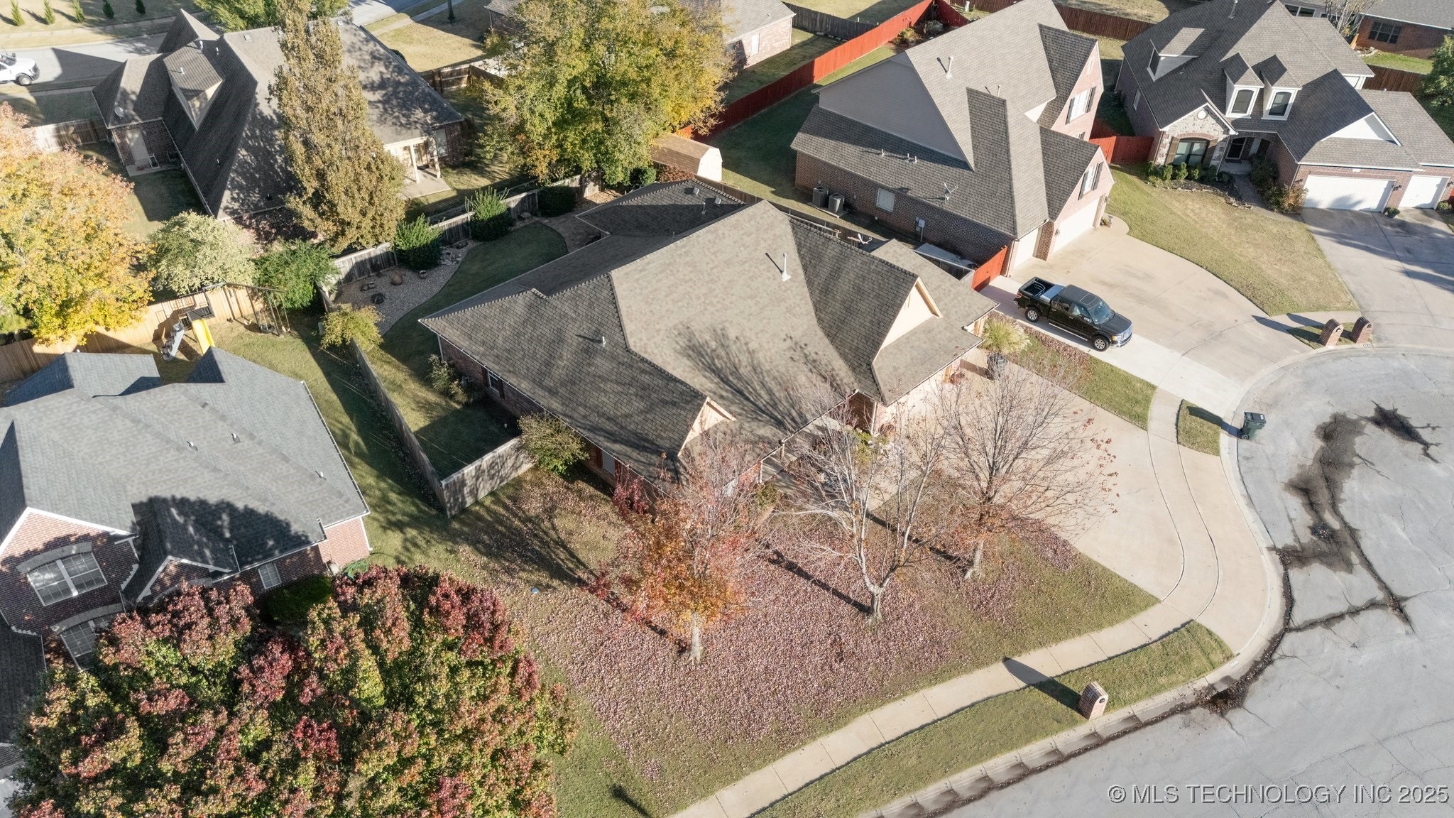 8949 N 139th East Avenue Property Photo 38