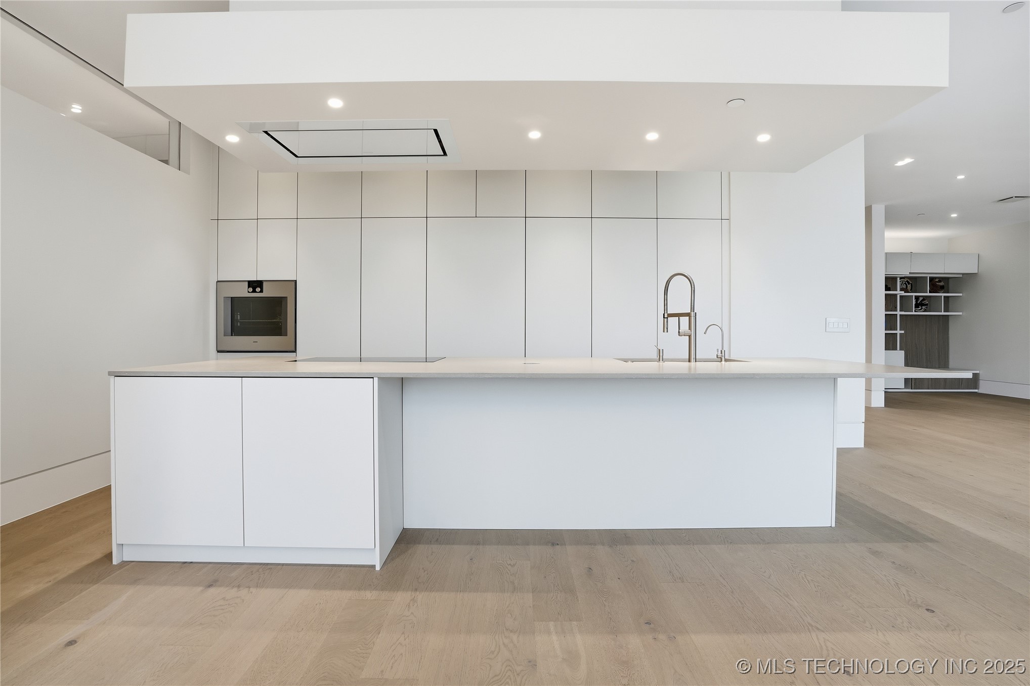 405 N Main Street 6b Property Photo 12