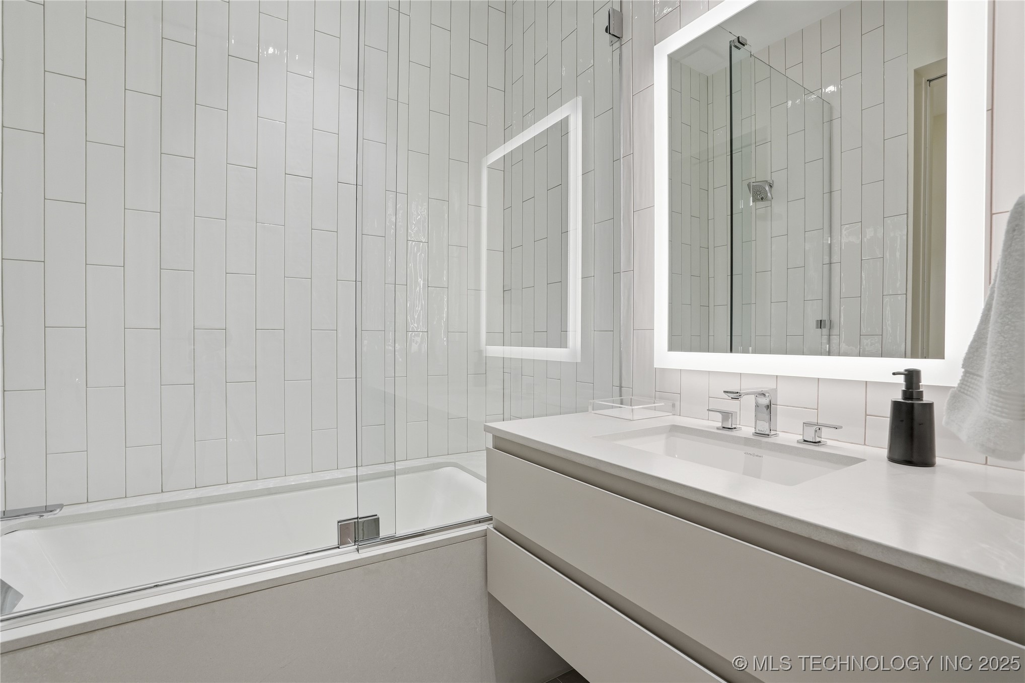 405 N Main Street 6b Property Photo 25