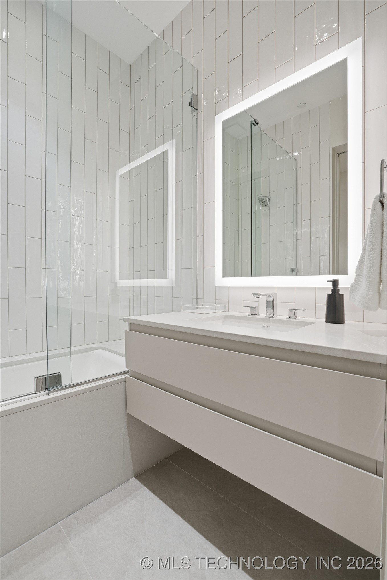 405 N Main Street 6b Property Photo 26