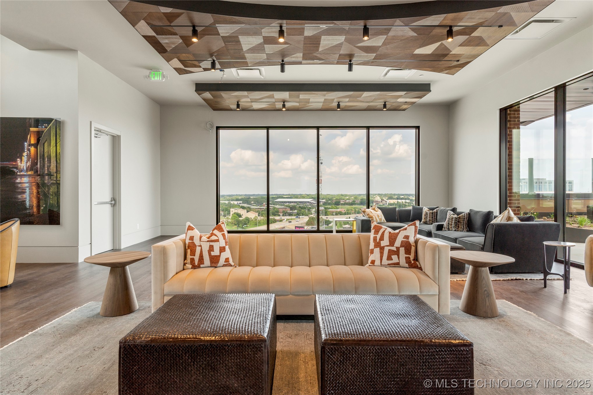 405 N Main Street 6b Property Photo 36