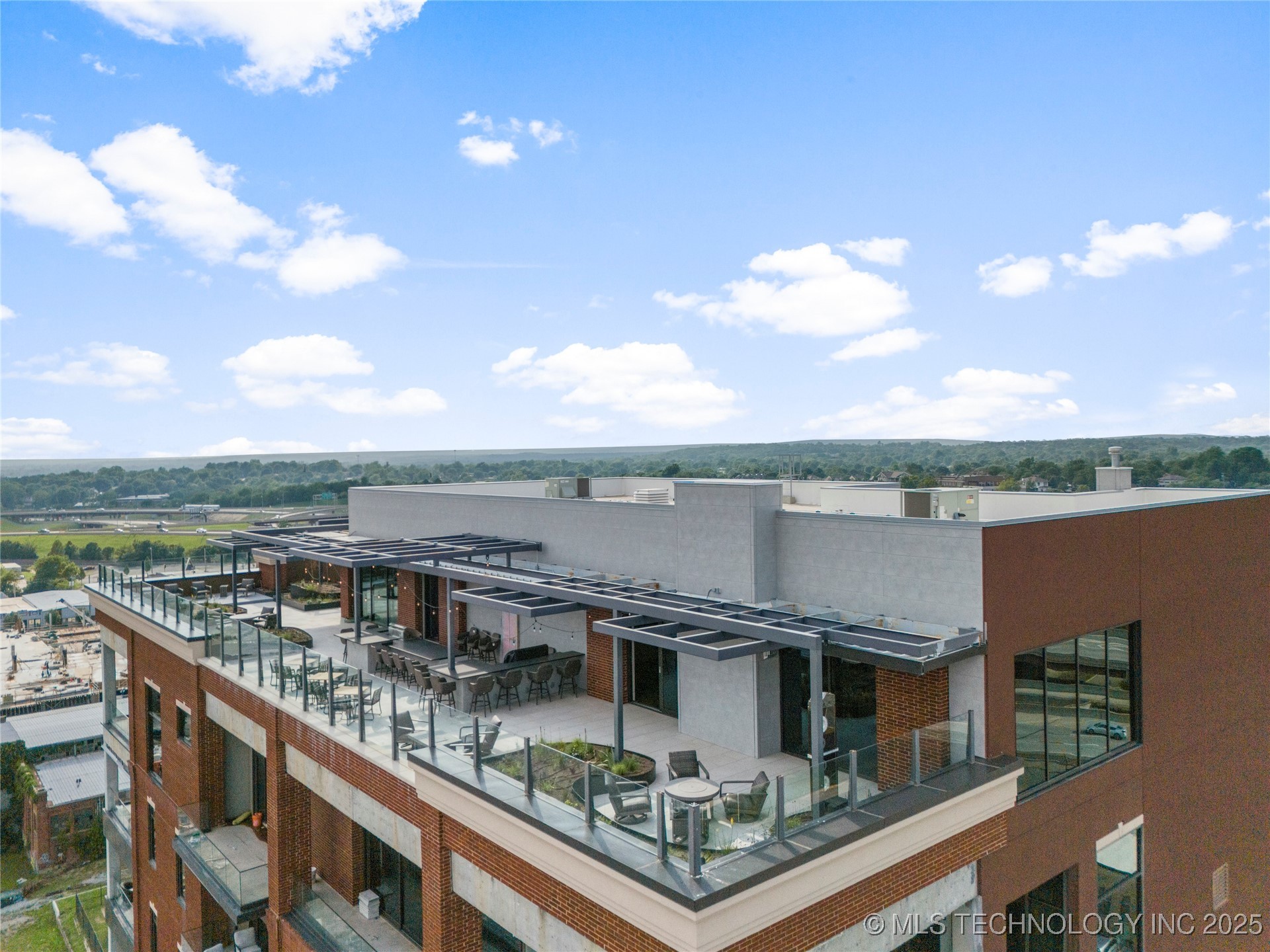 405 N Main Street 6b Property Photo 51