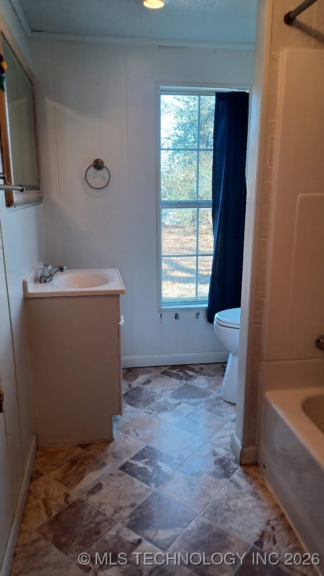 219 W Denbo Street Property Photo 20