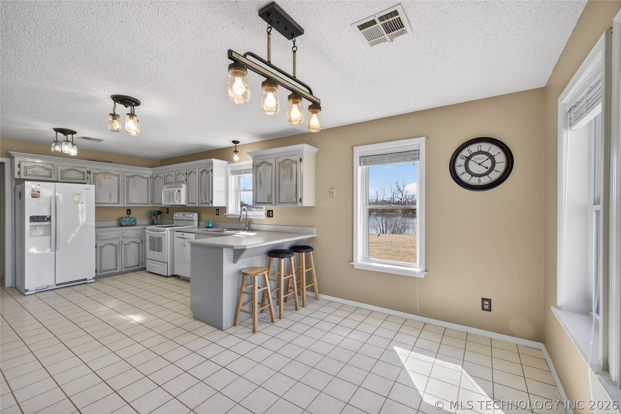 1602 W 131st Street N Property Photo 6