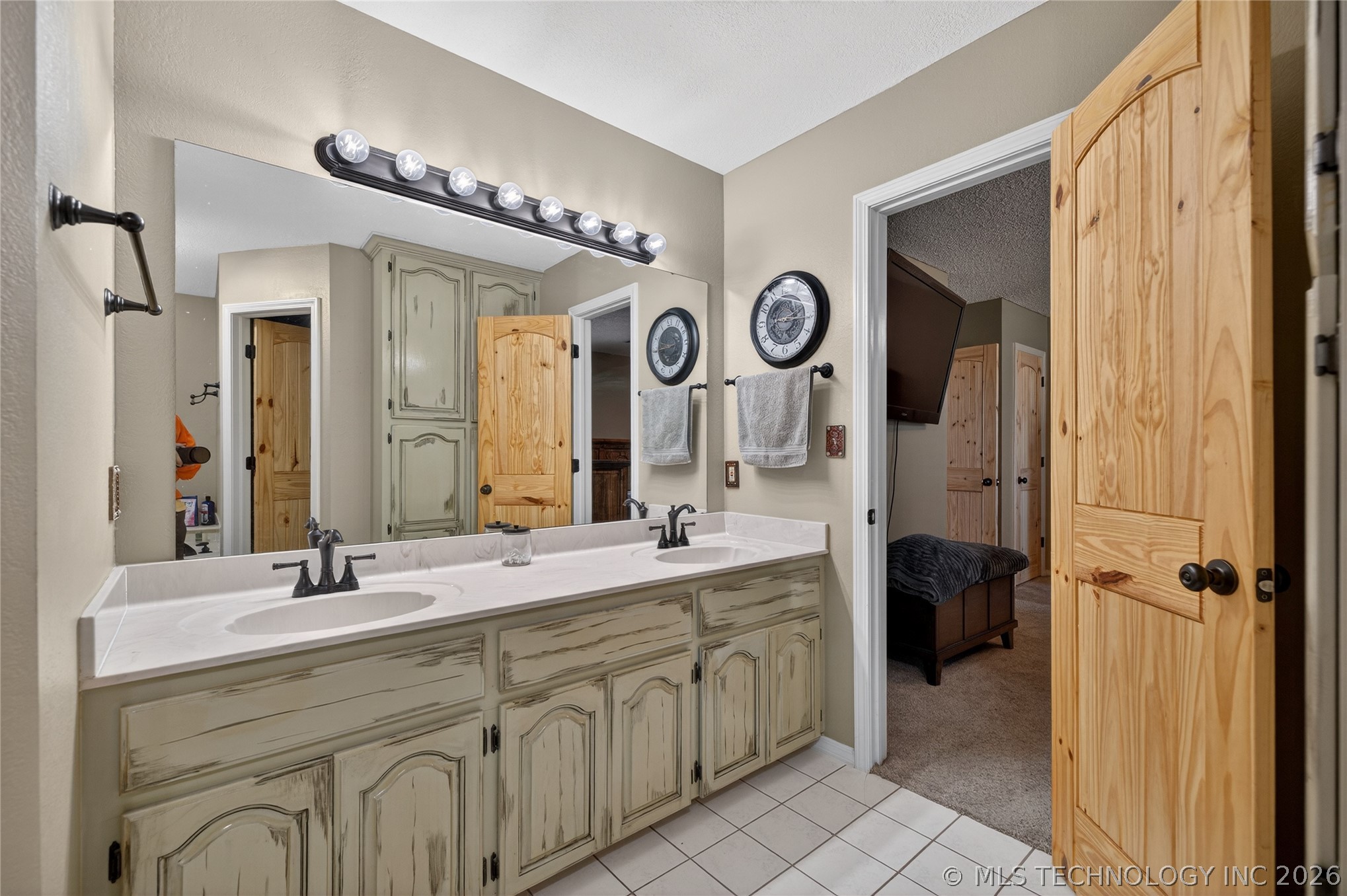 1602 W 131st Street N Property Photo 17