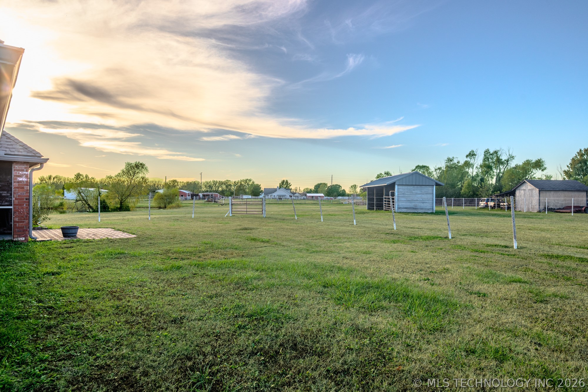 1602 W 131st Street N Property Photo 28