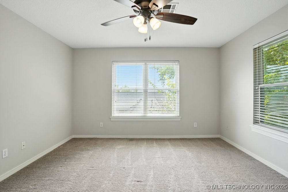 7646 S Fulton Avenue Property Photo 39