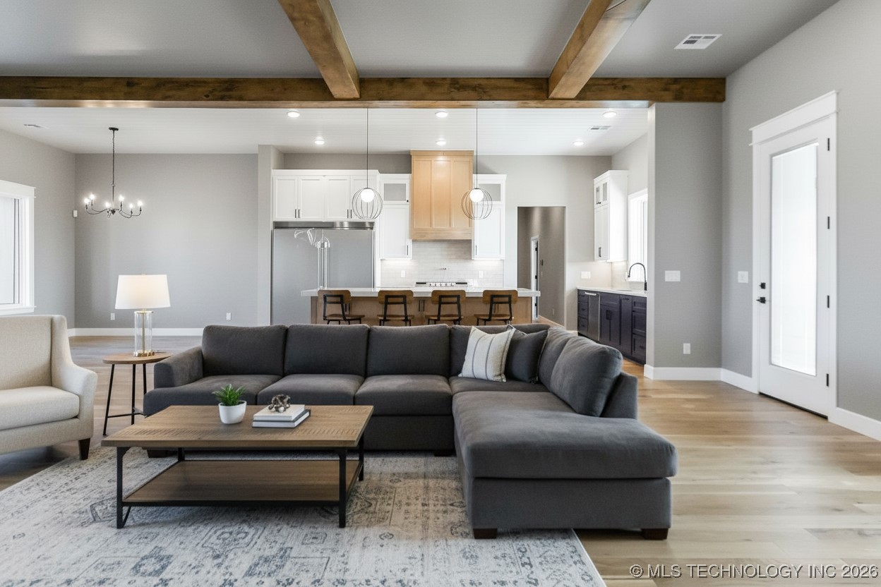 11239 S 216th East Avenue Property Photo 4