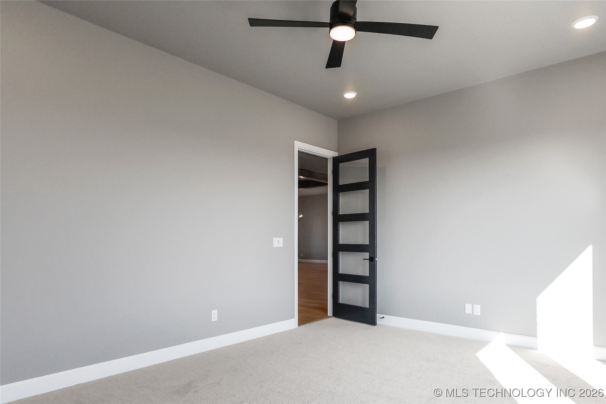 11239 S 216th East Avenue Property Photo 17