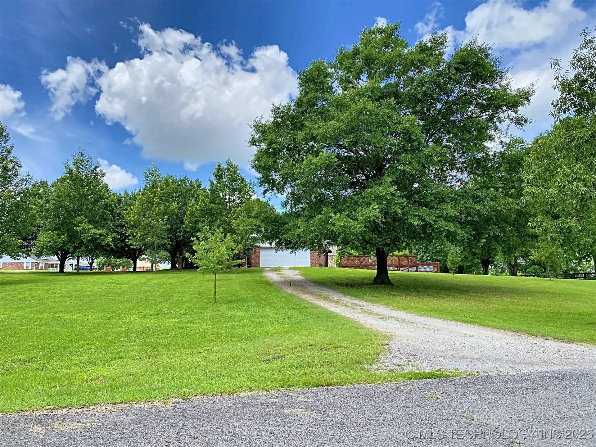 2009 Trailwood Street Property Photo 29