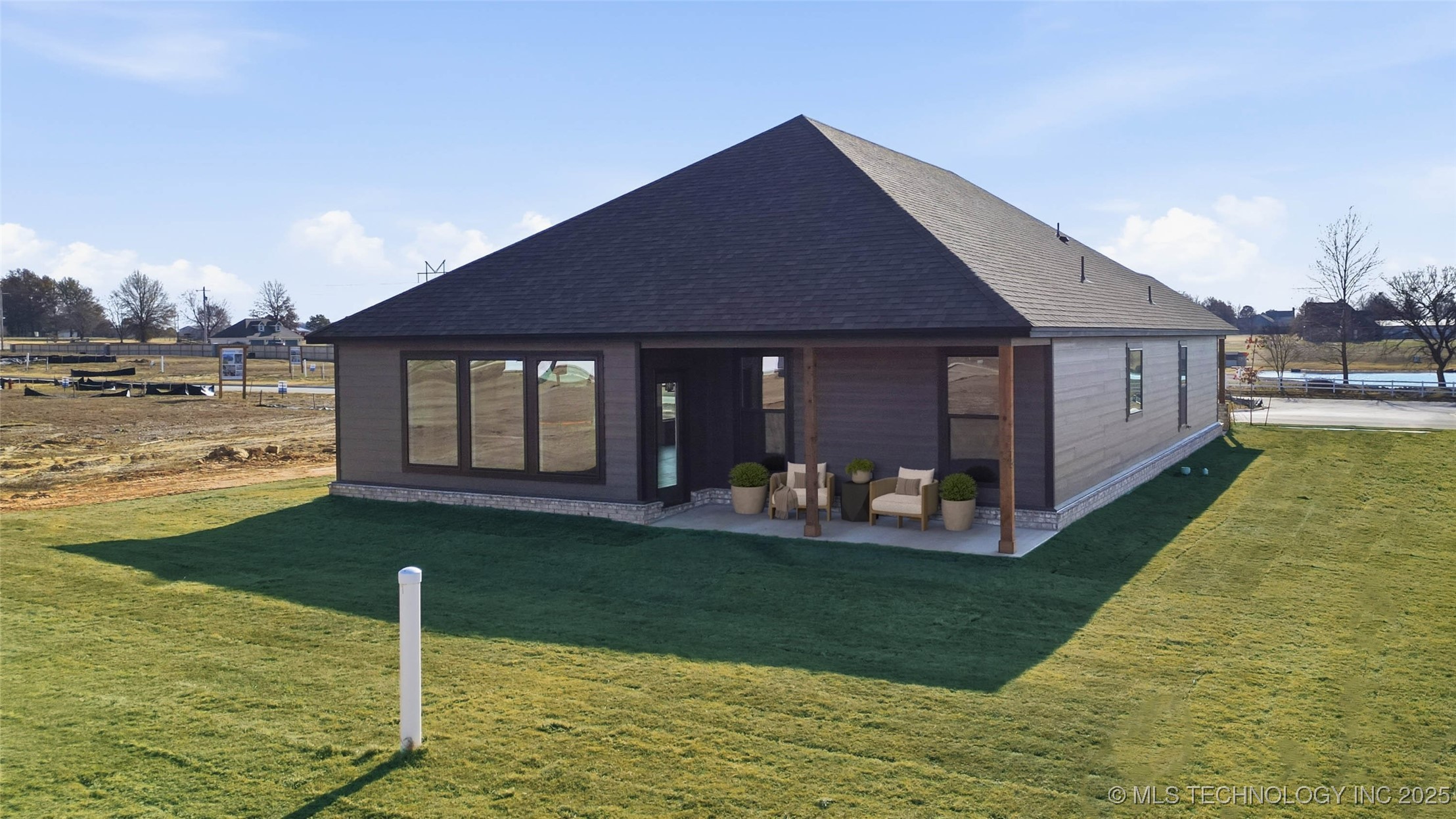 8500 E Galveston Street Property Photo 4