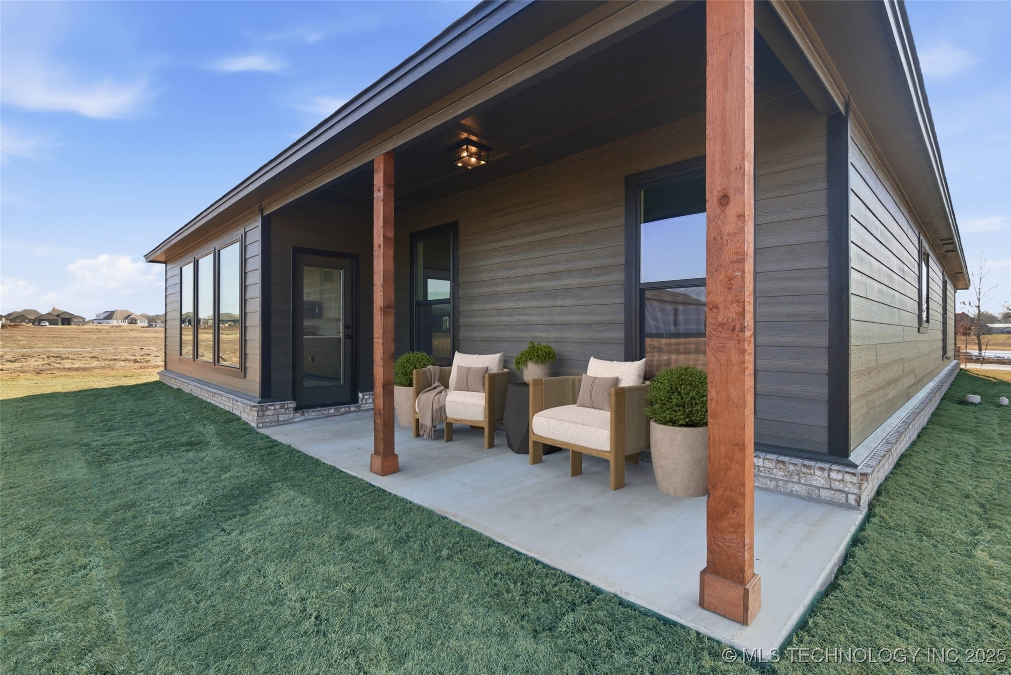 8500 E Galveston Street Property Photo 7