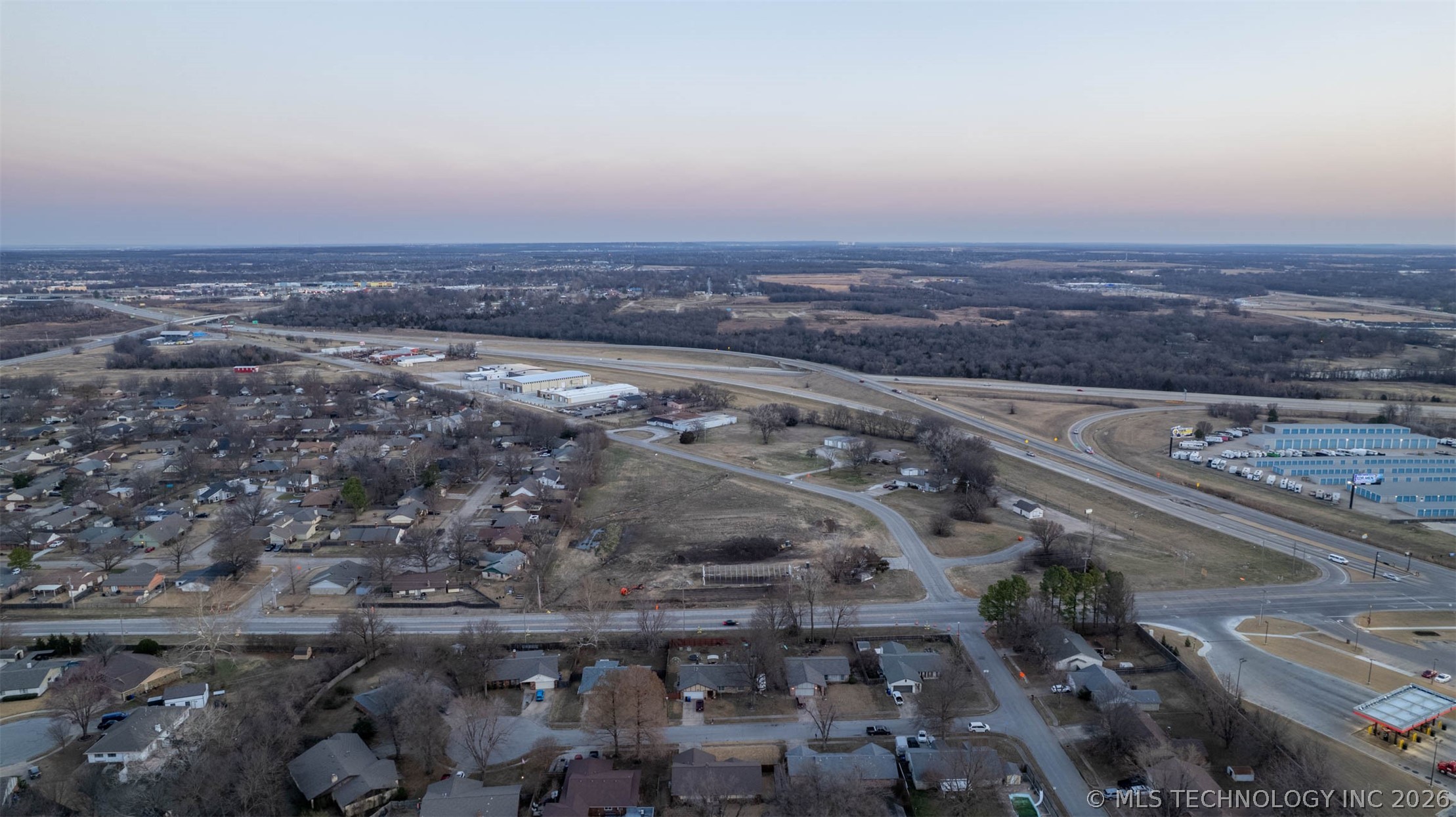 3000 E Houston Street Property Photo 38