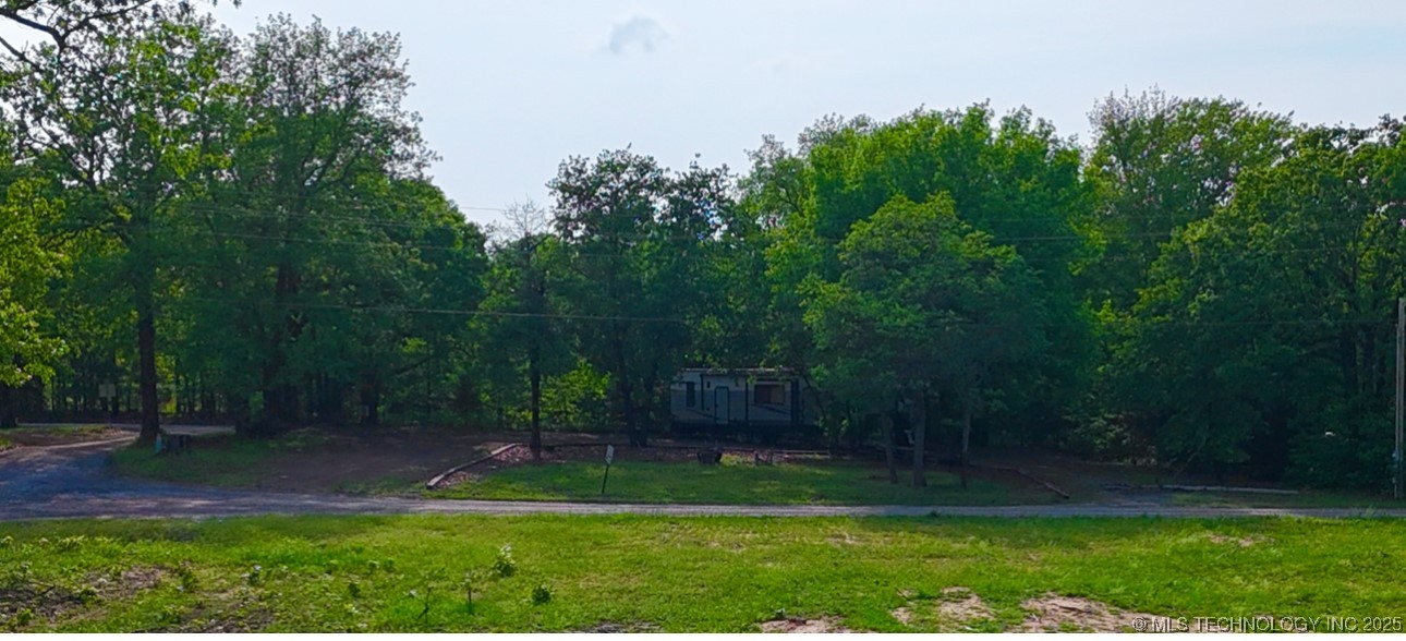 1 E 1167 Road Property Photo 5