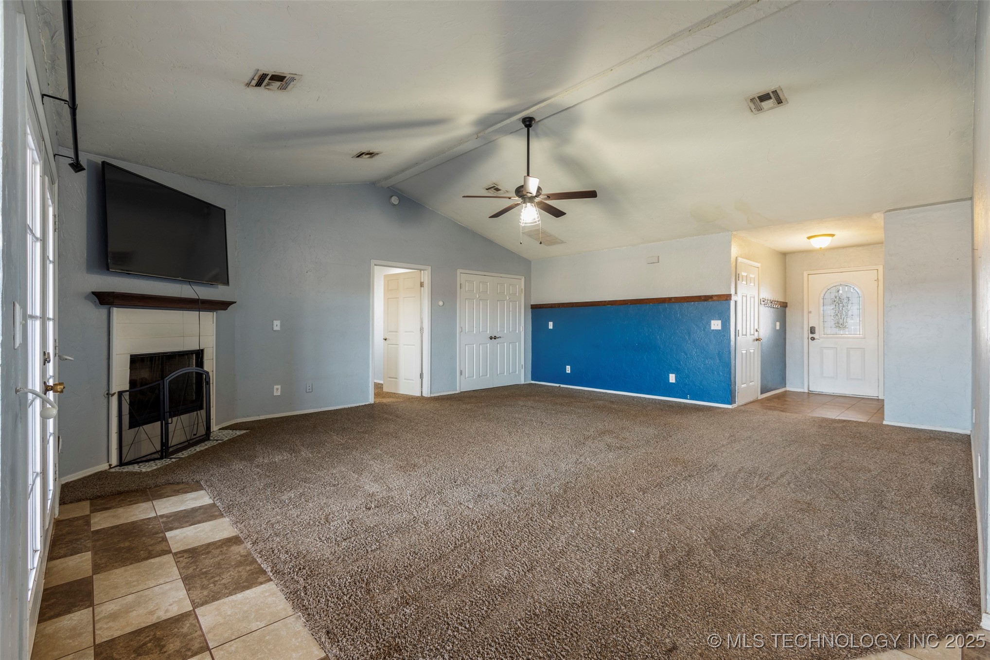 1702 W 21st Property Photo 4