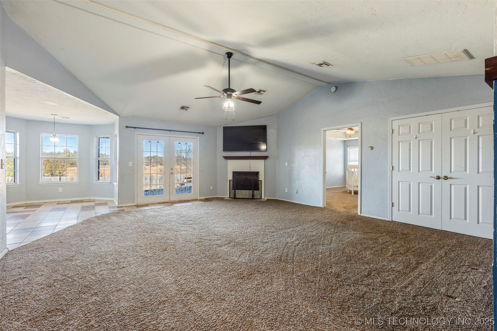 1702 W 21st Property Photo 5