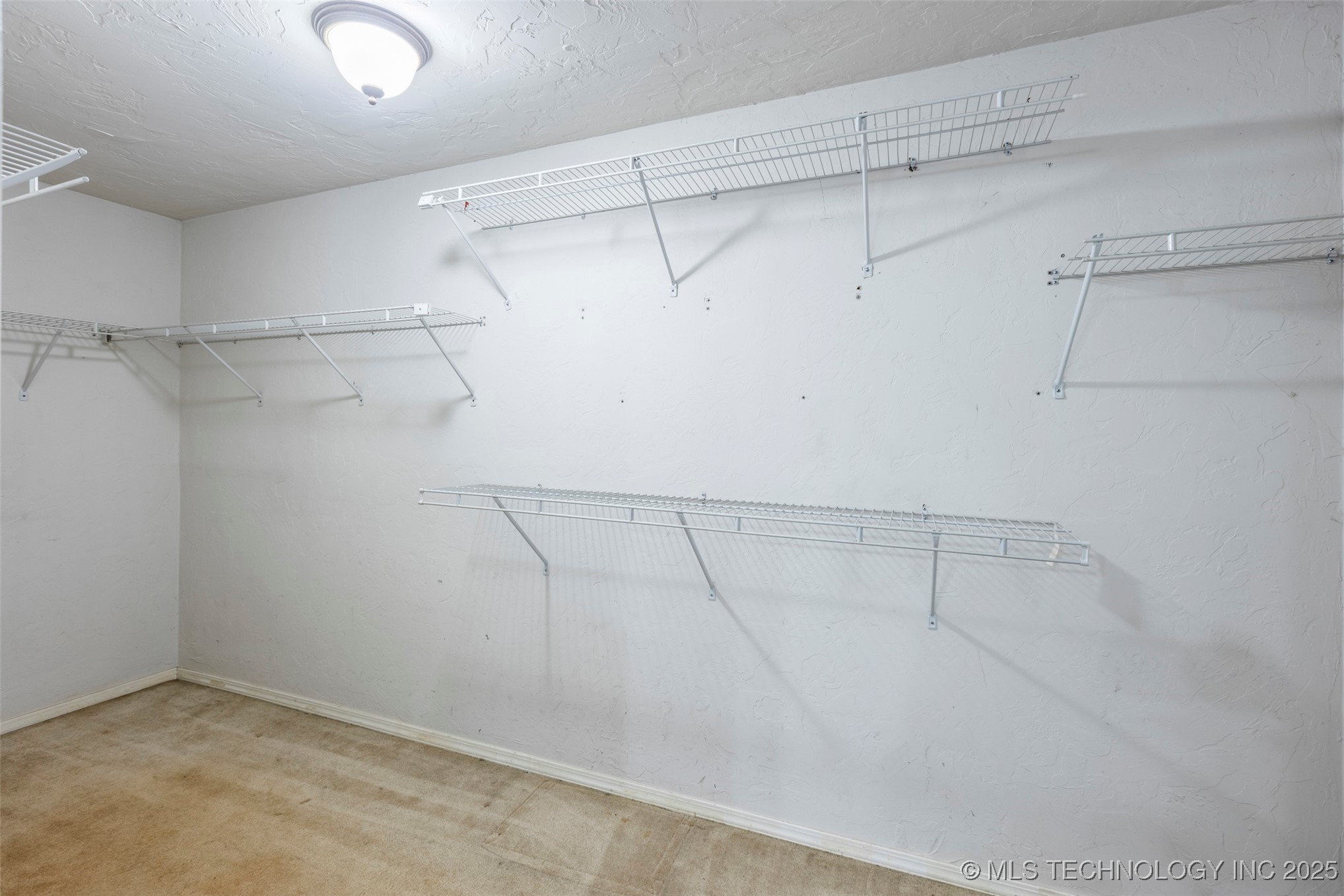 1702 W 21st Property Photo 18