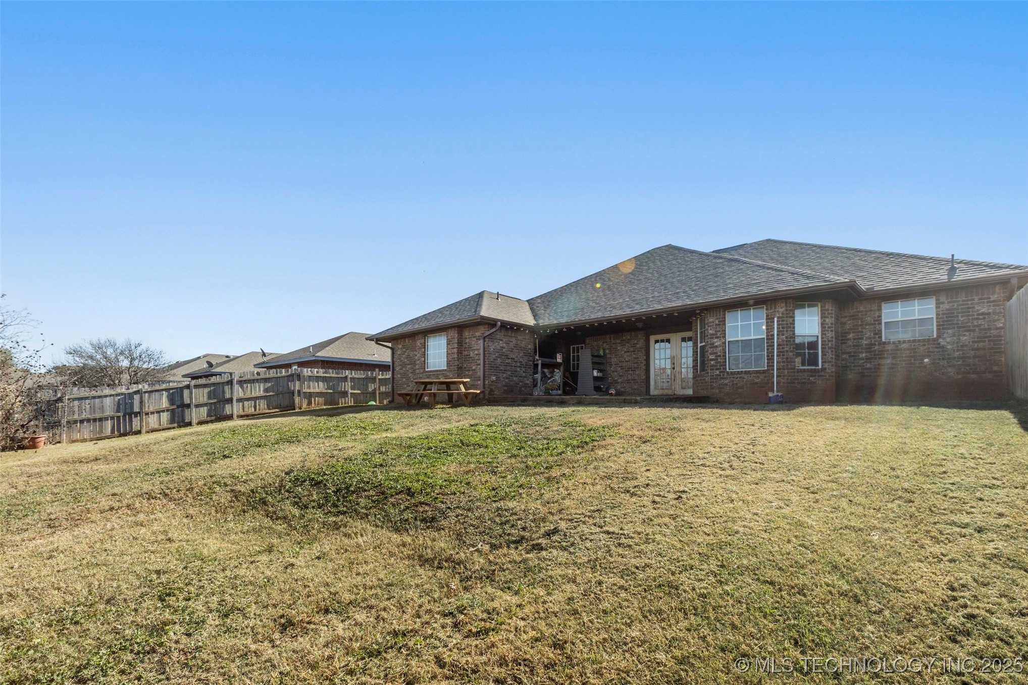 1702 W 21st Property Photo 22