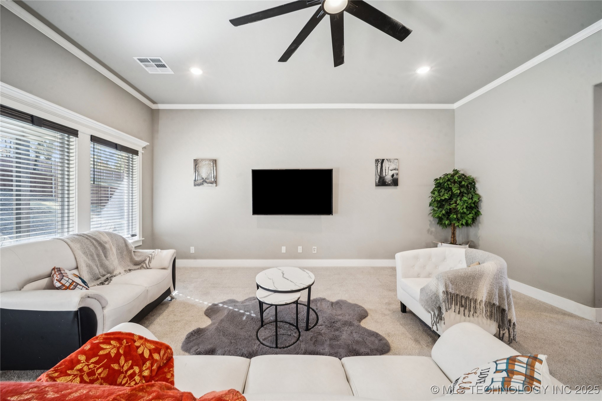 21870 E Morgan Road Property Photo 7