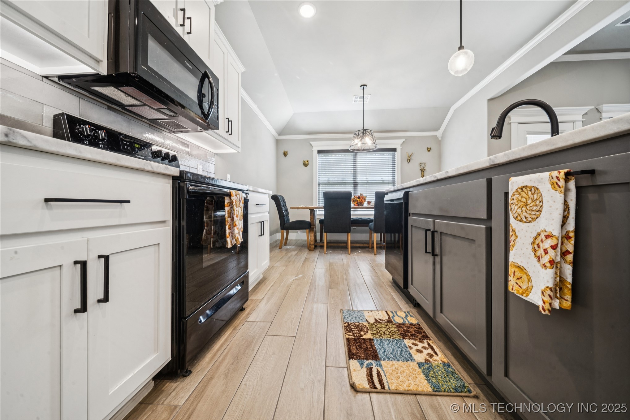 21870 E Morgan Road Property Photo 19