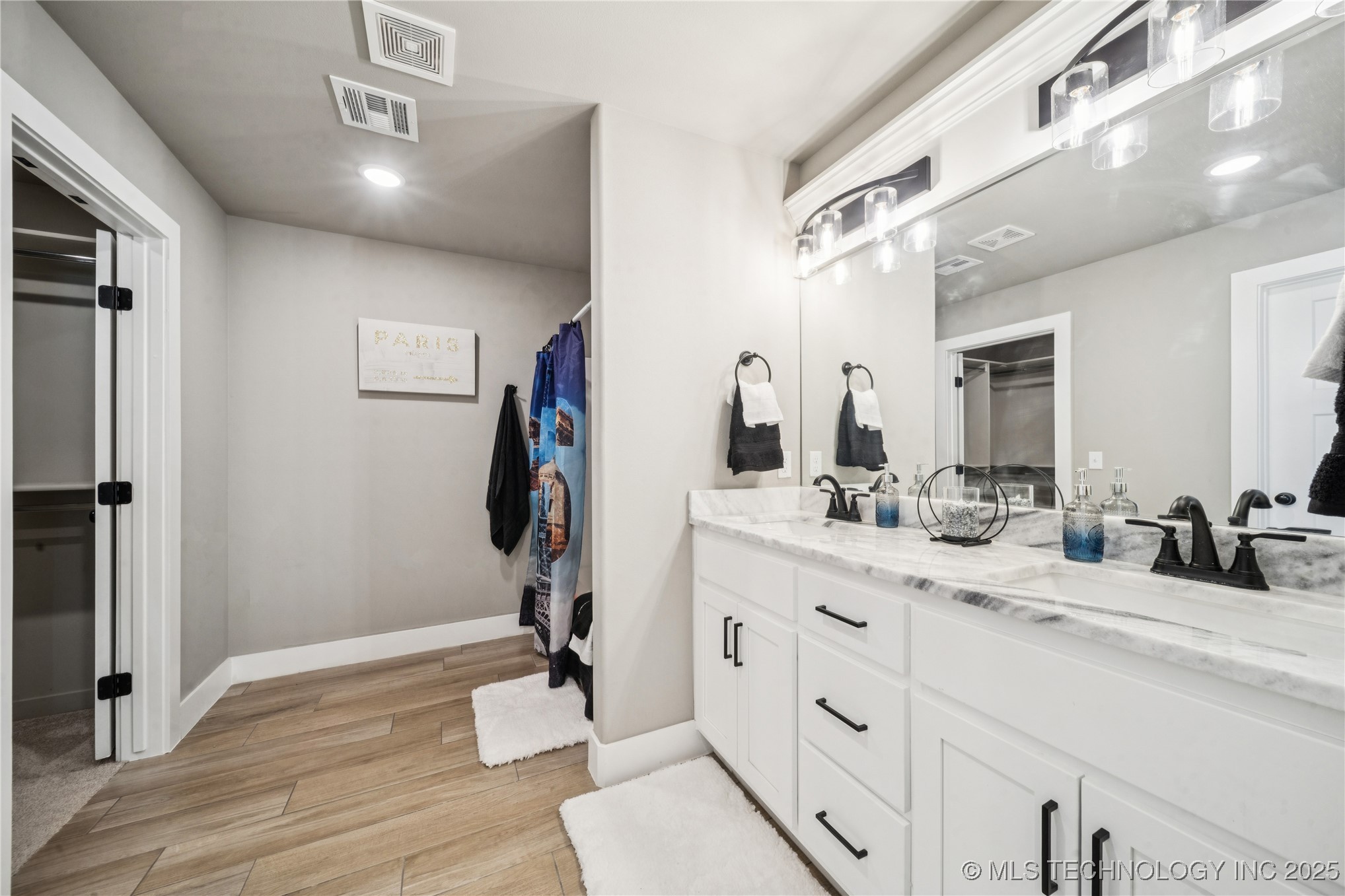 21870 E Morgan Road Property Photo 24