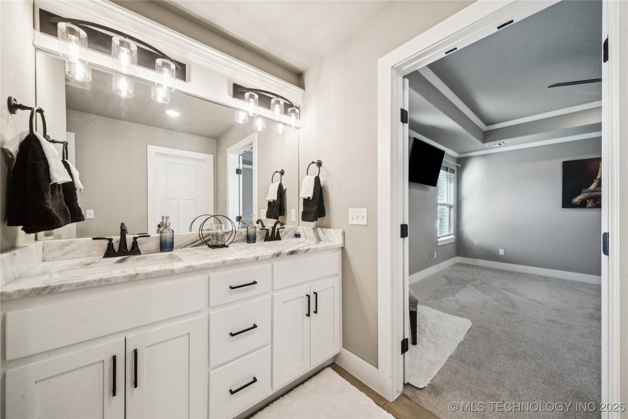 21870 E Morgan Road Property Photo 26