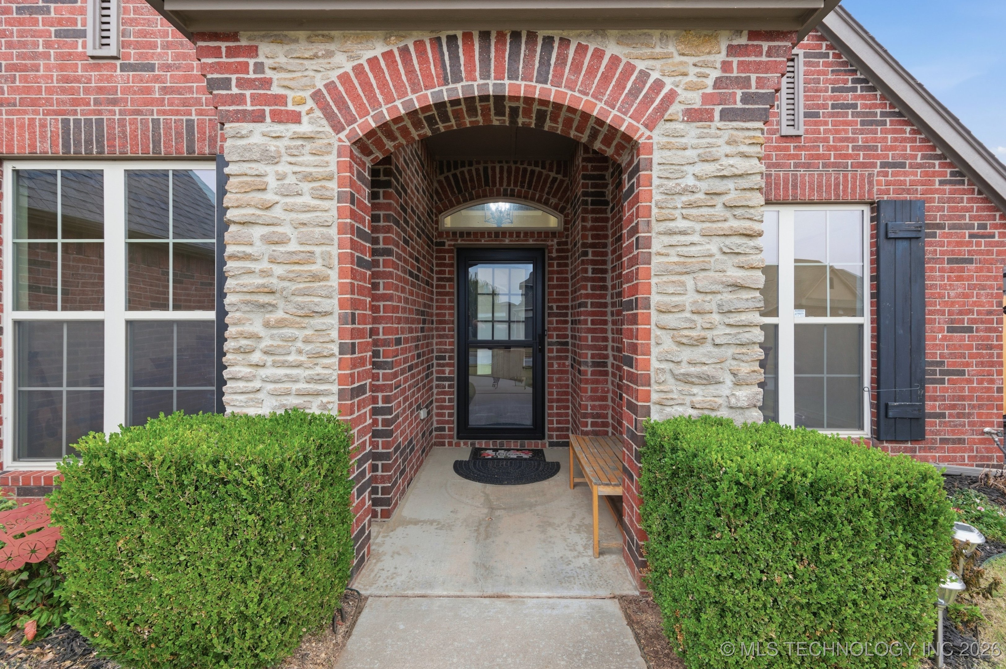 4127 S 185th East Avenue Property Photo 1