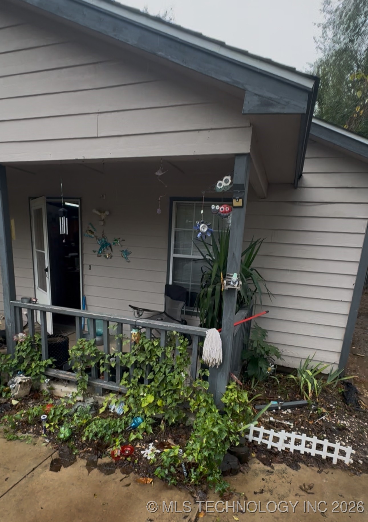 3725 W 55th Street Property Photo 1