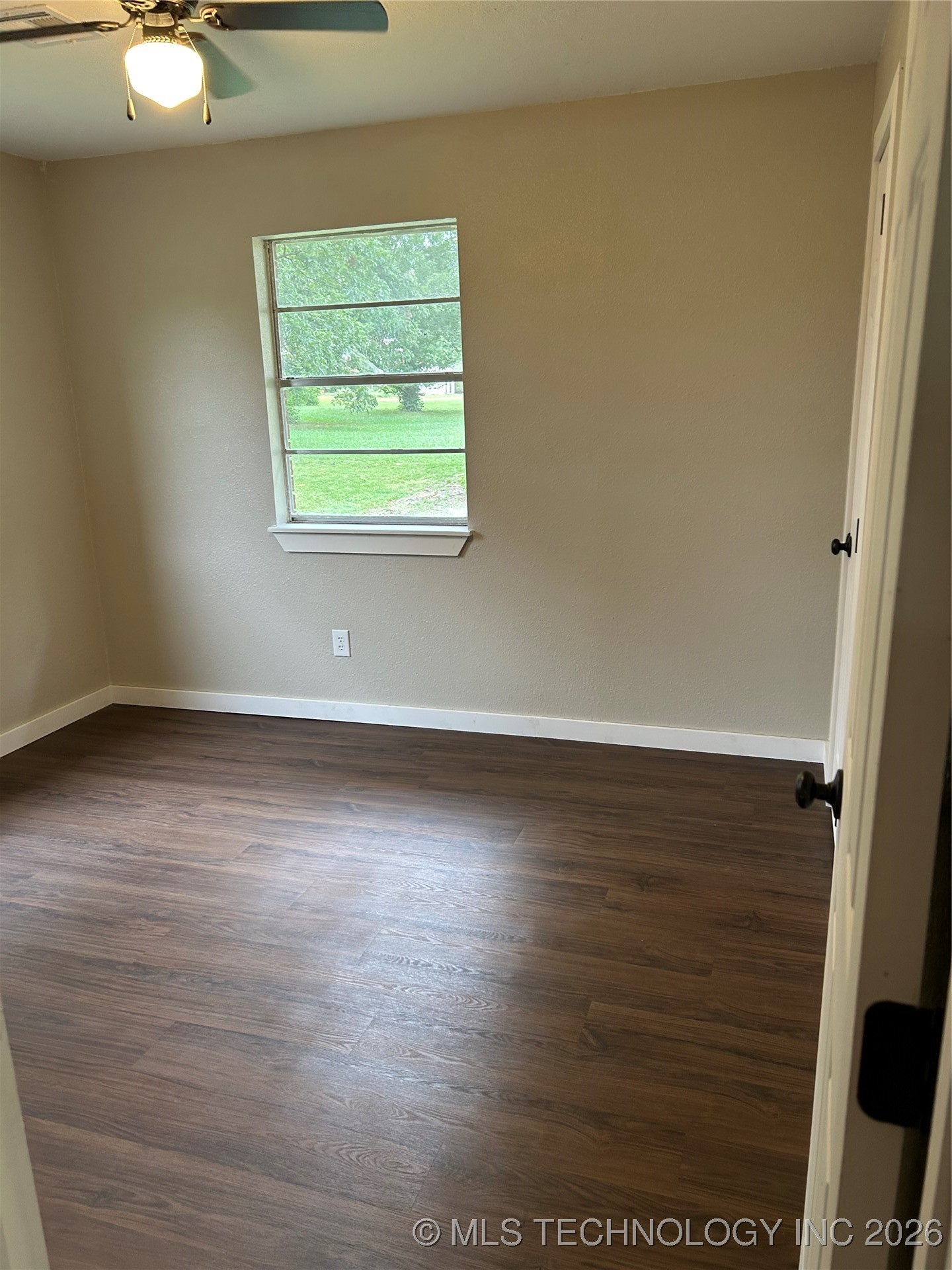 404 F Street Property Photo 7