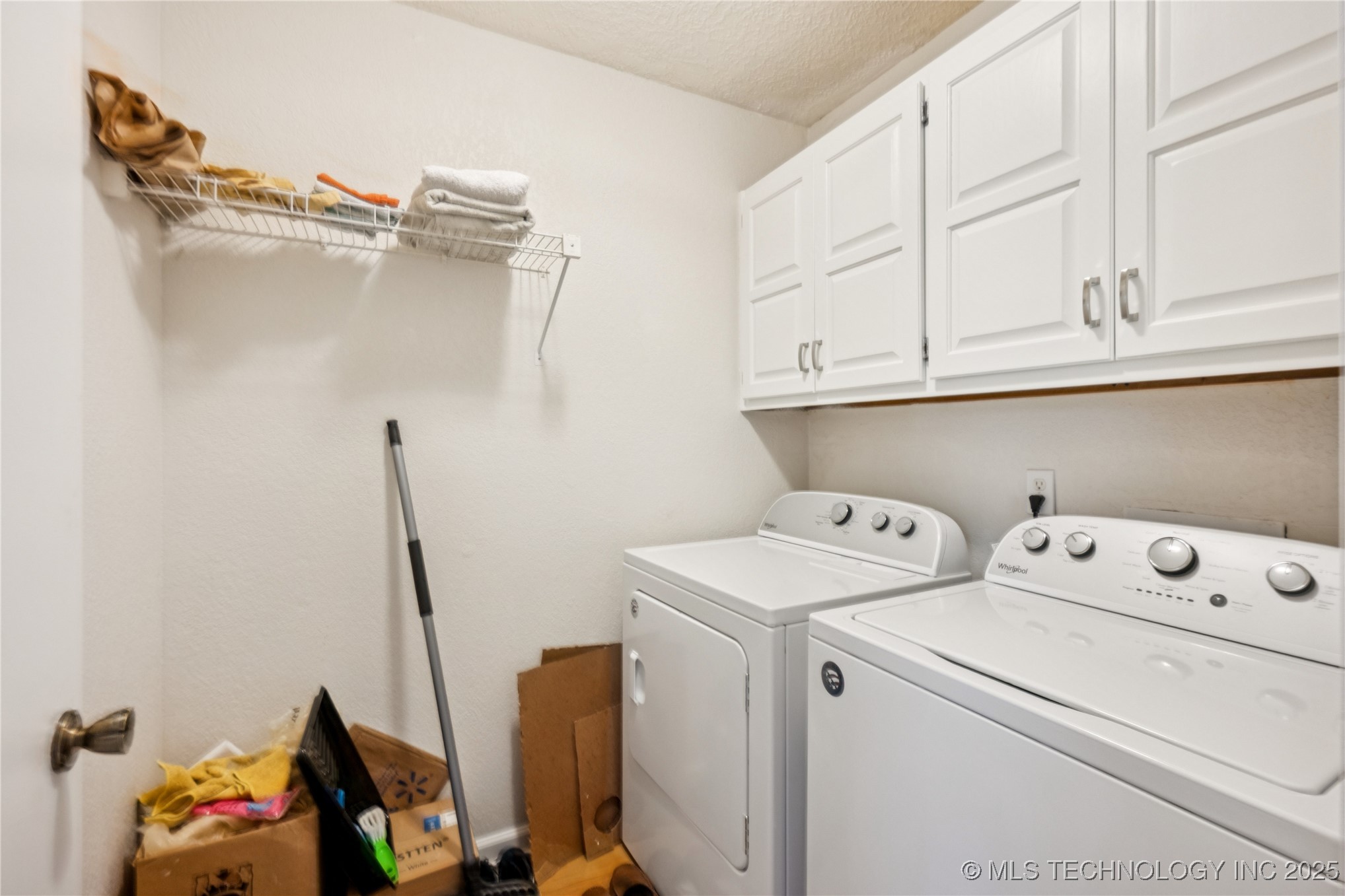 1505 W Fredericksburg Street Property Photo 18