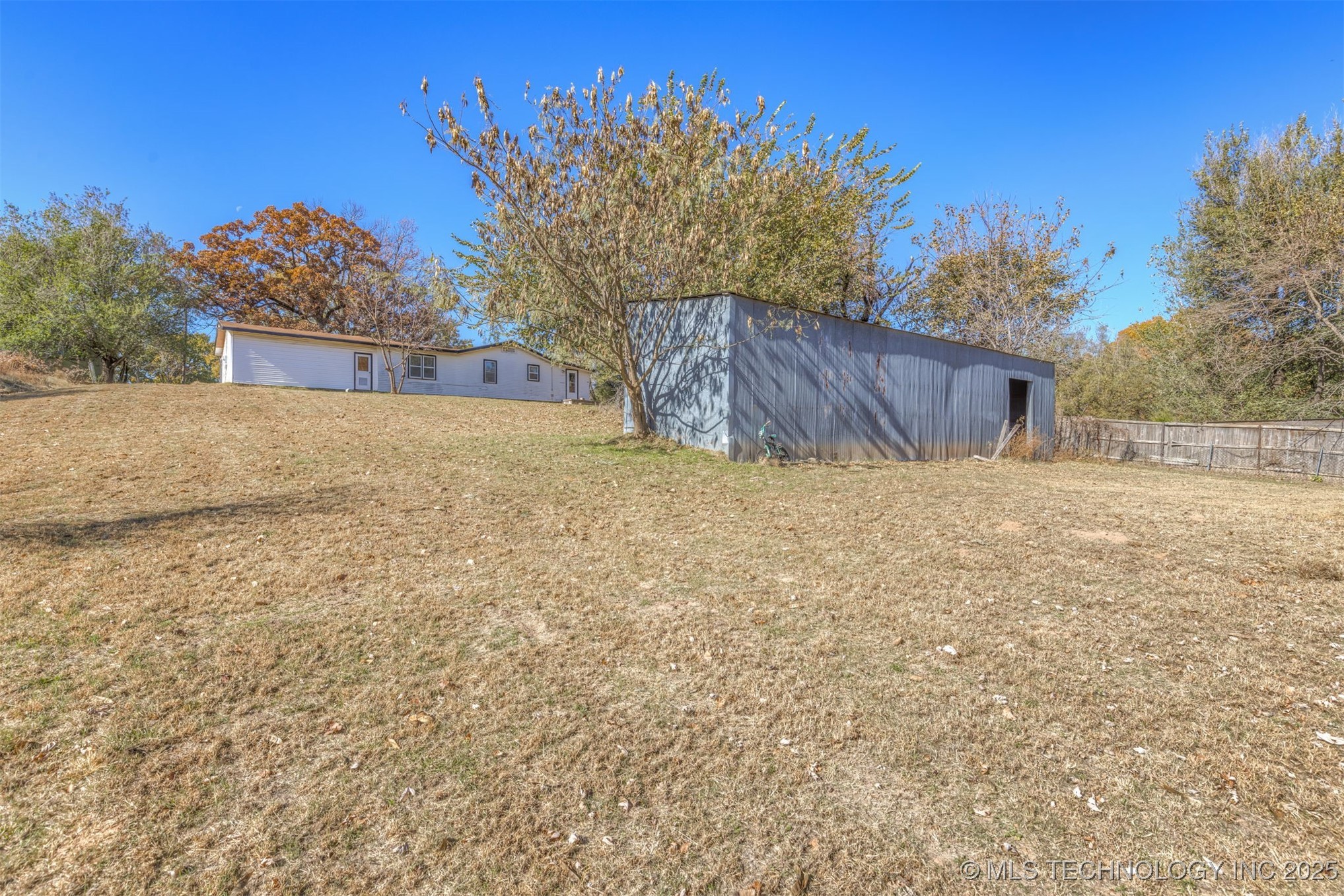 1043 N Valley Drive Property Photo 51