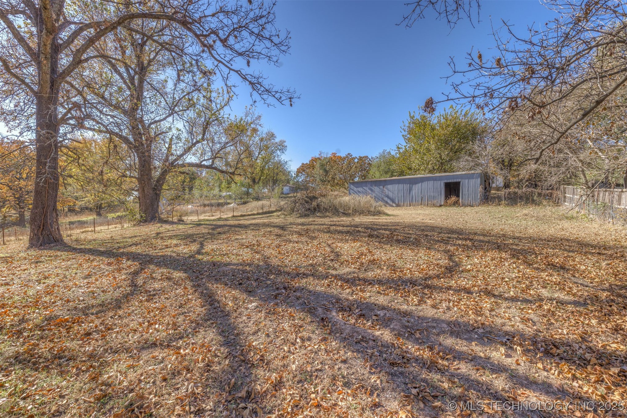 1043 N Valley Drive Property Photo 53