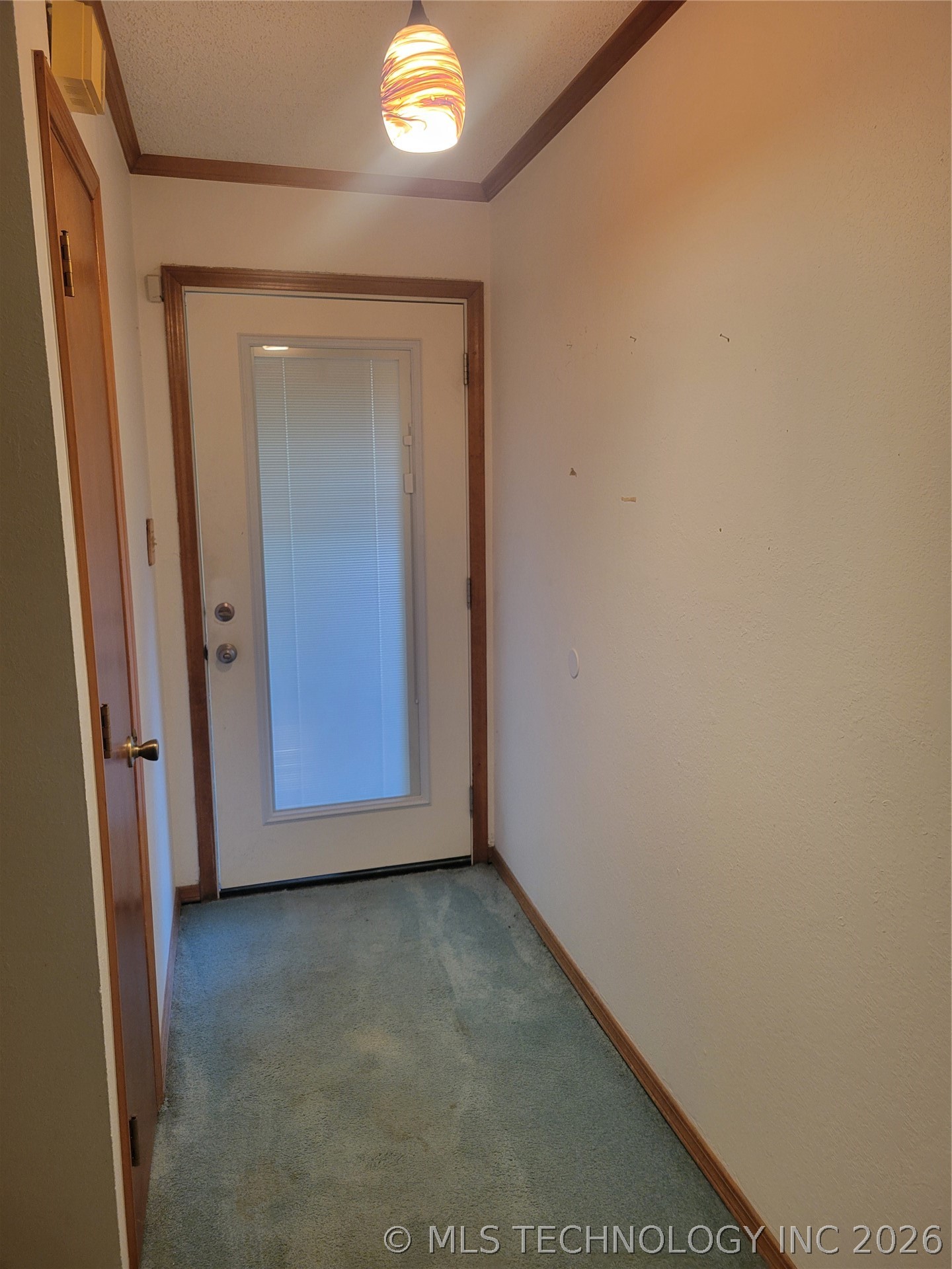 3538 S Urbana Avenue Property Photo 8
