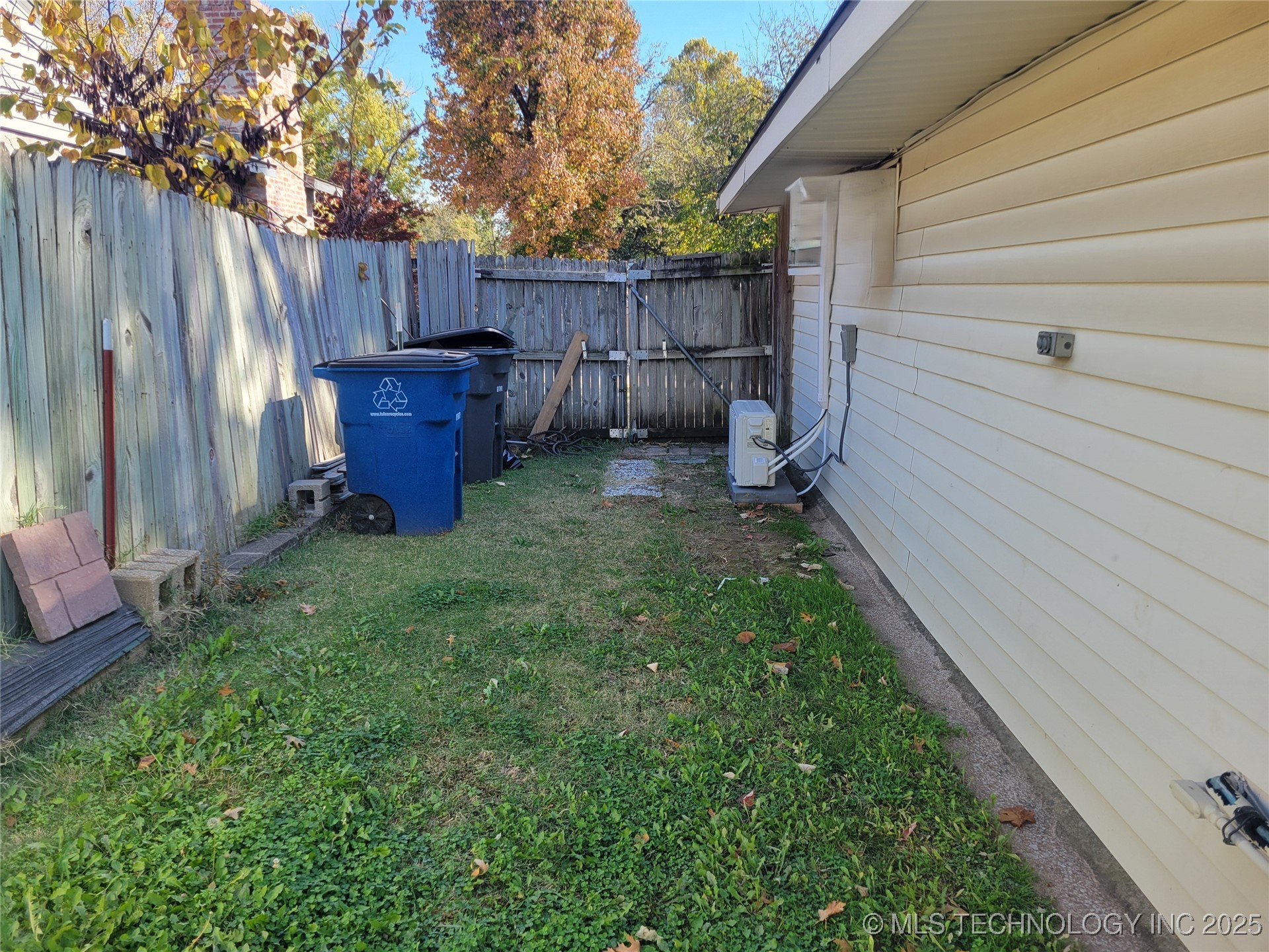 3538 S Urbana Avenue Property Photo 40