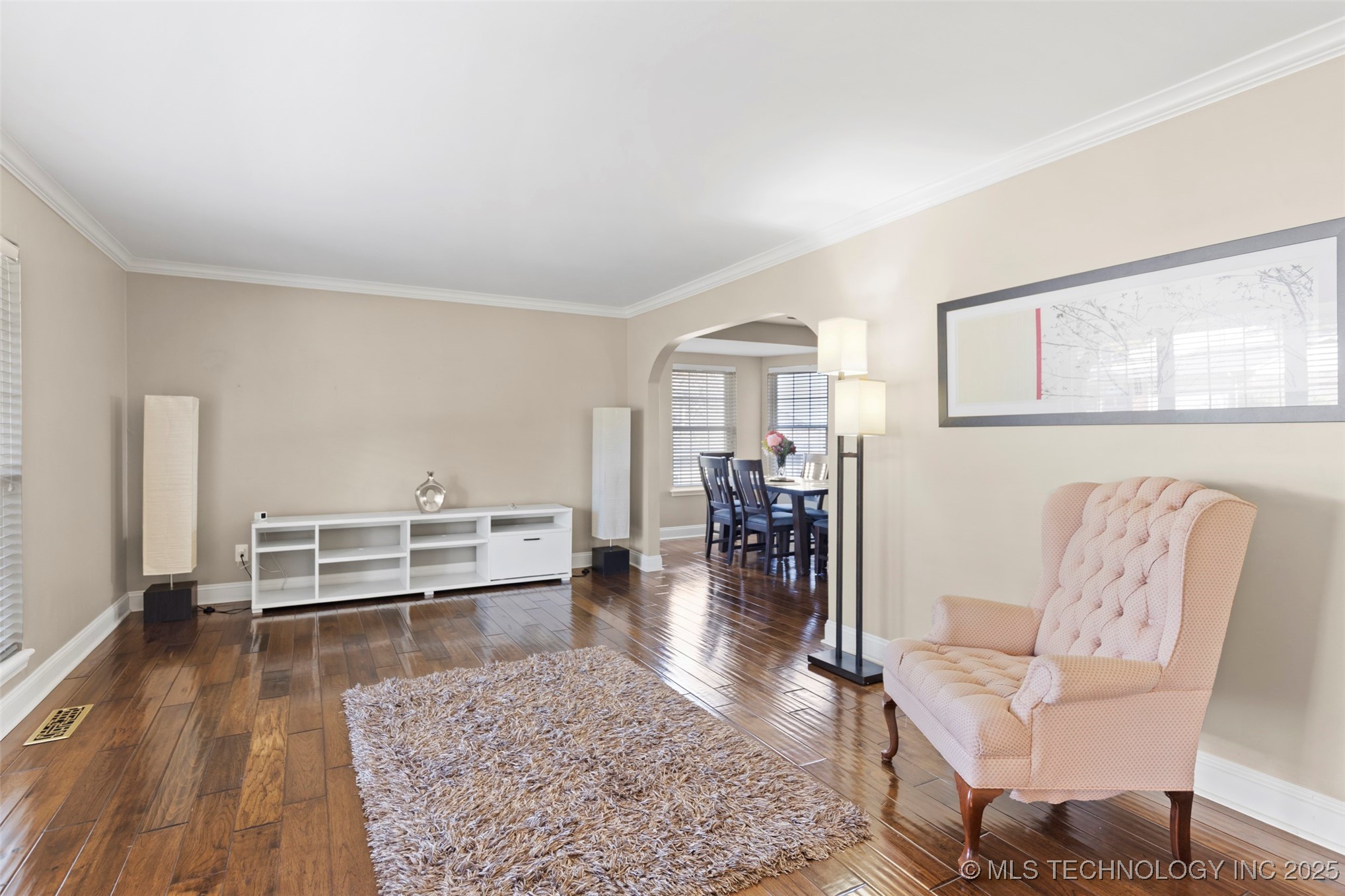 6279 S Hudson Avenue Property Photo 5