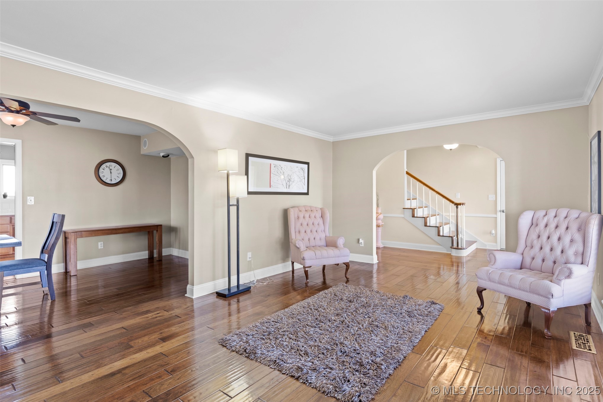 6279 S Hudson Avenue Property Photo 6