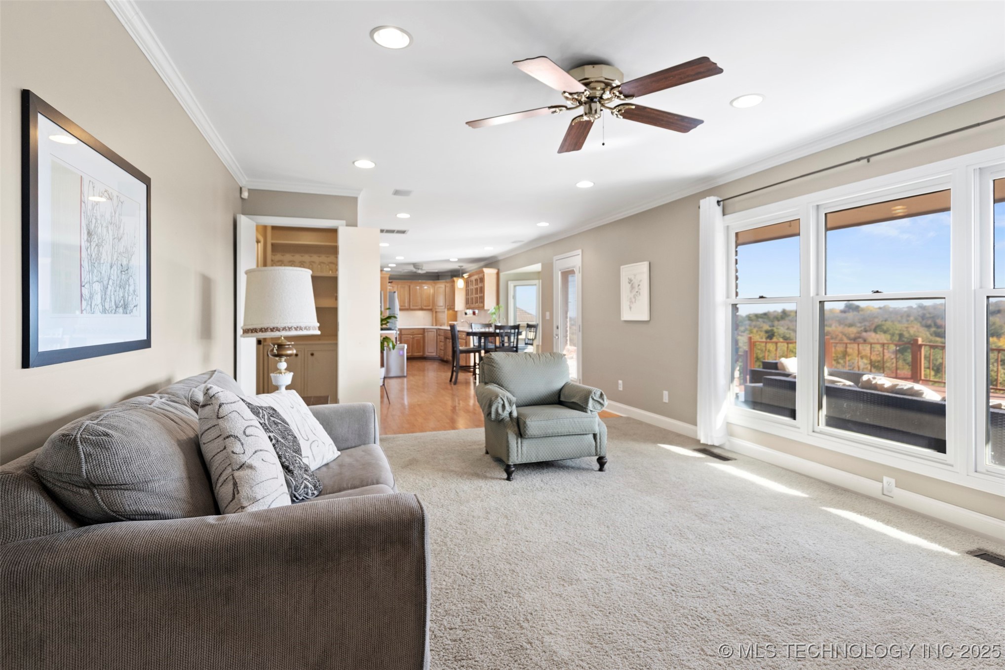 6279 S Hudson Avenue Property Photo 14