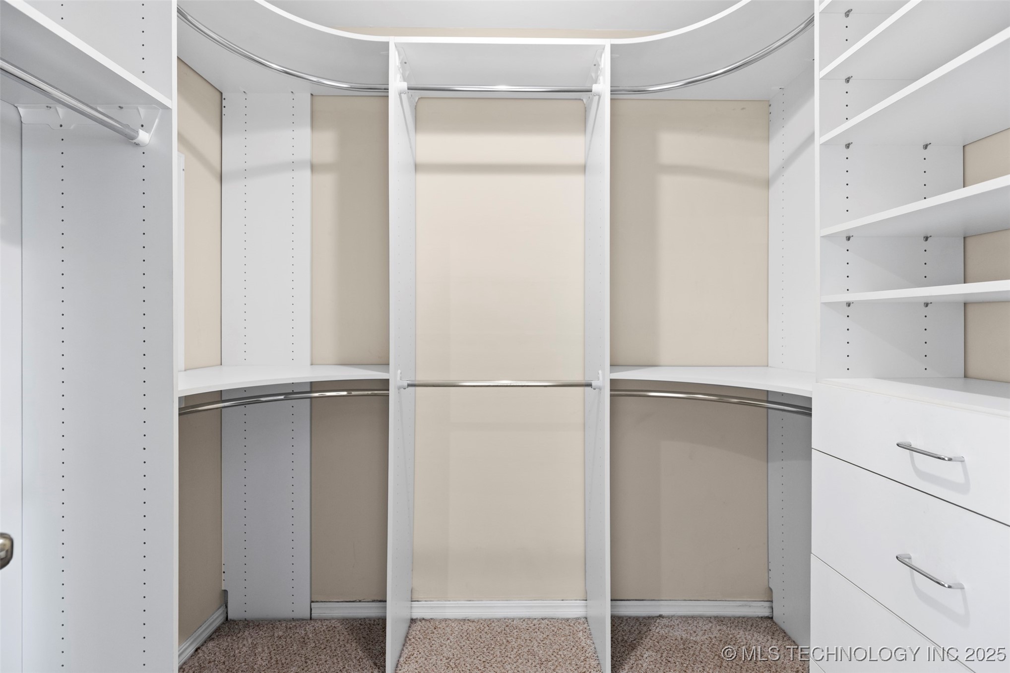 6279 S Hudson Avenue Property Photo 29