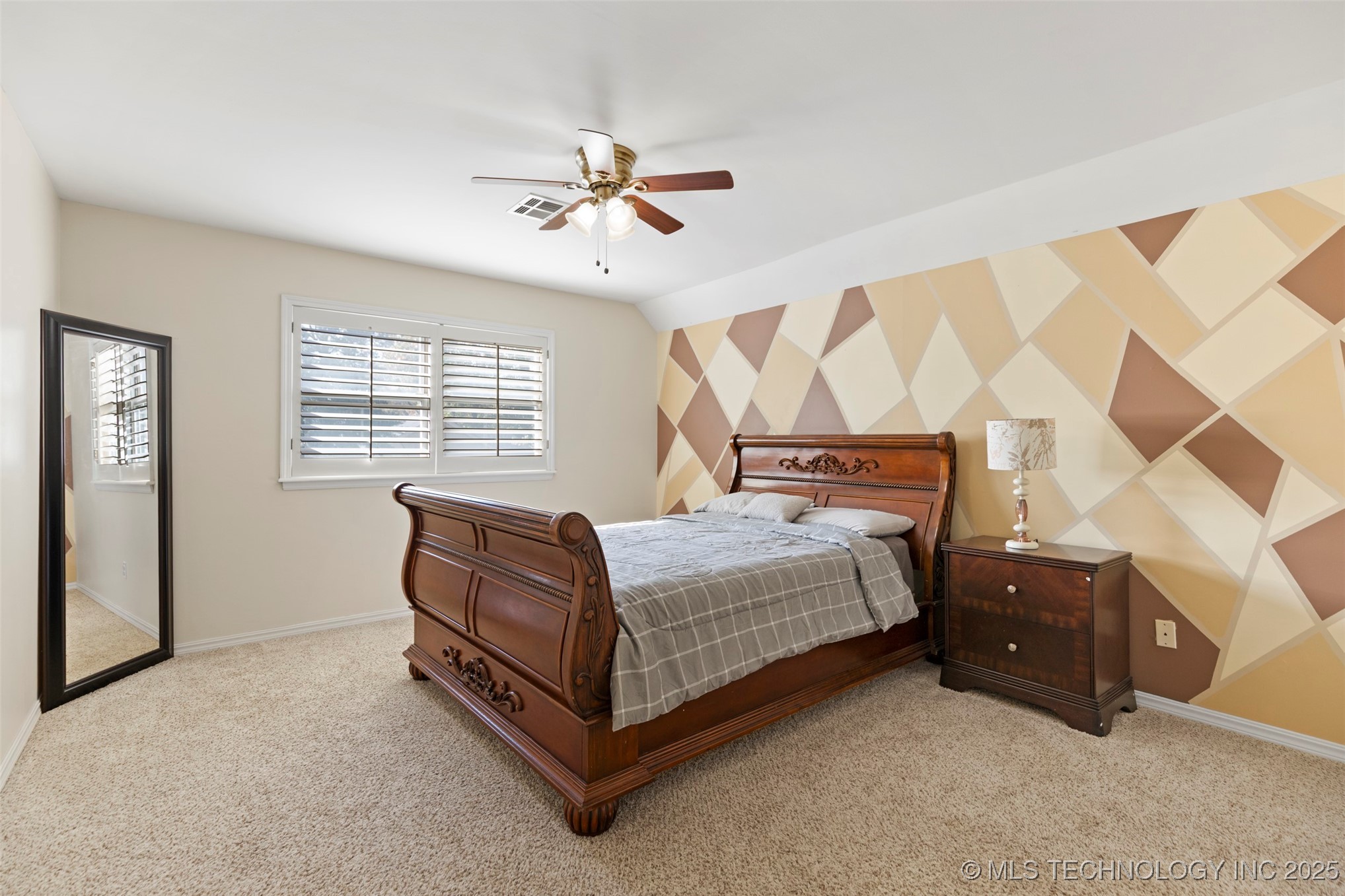 6279 S Hudson Avenue Property Photo 32