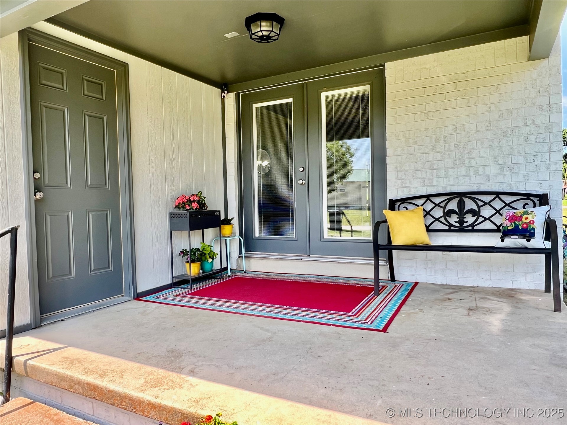 205 Ne 1st Street Property Photo 3