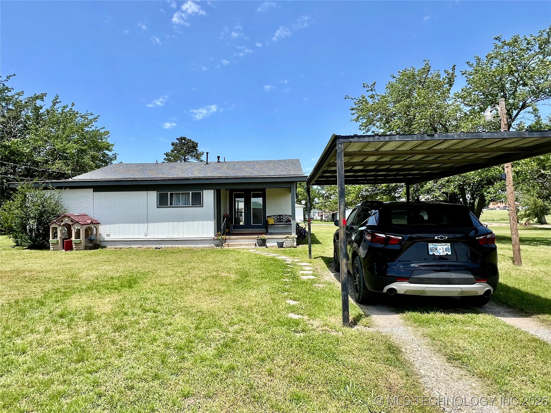 205 Ne 1st Street Property Photo 5