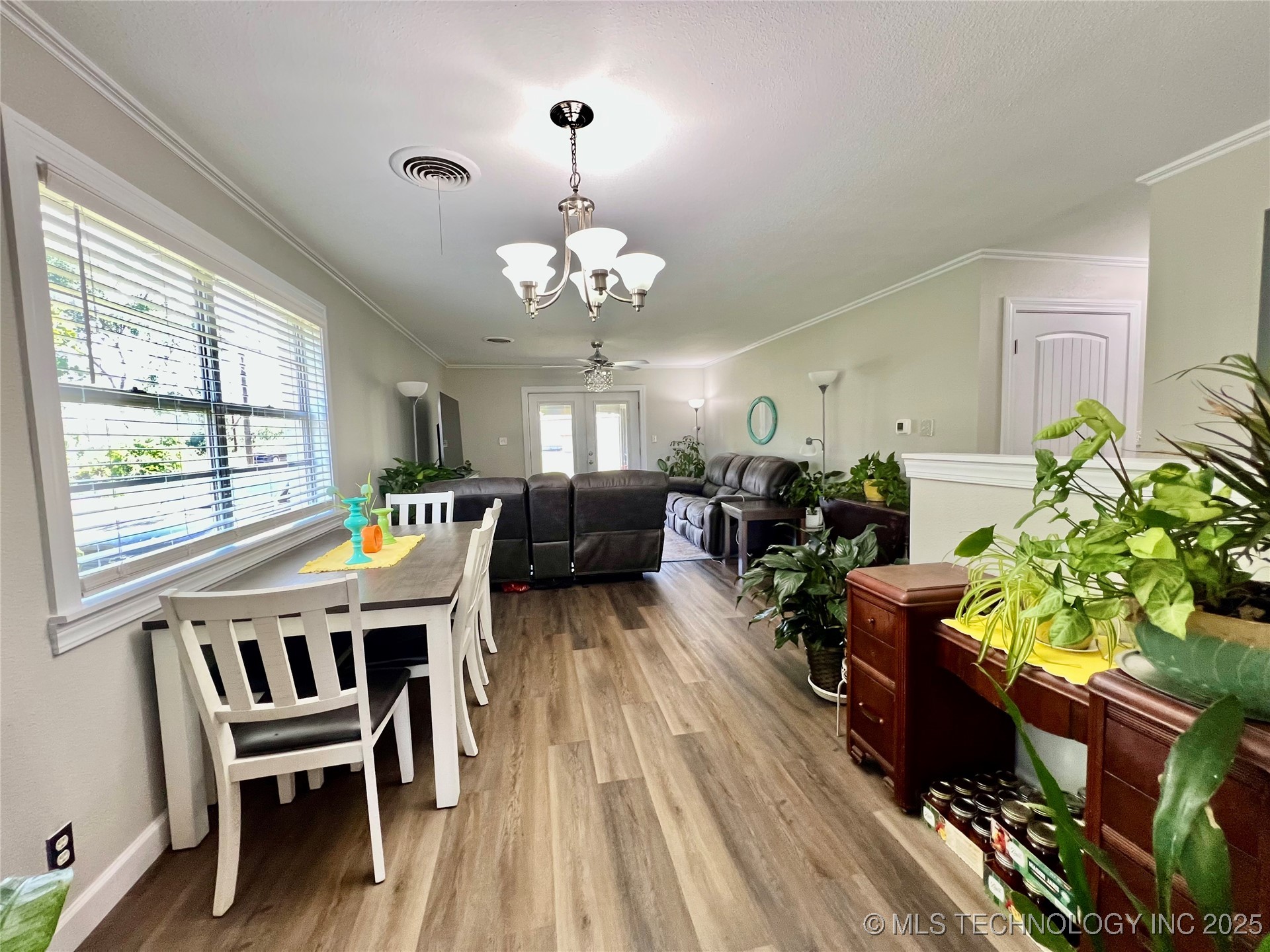 205 Ne 1st Street Property Photo 9