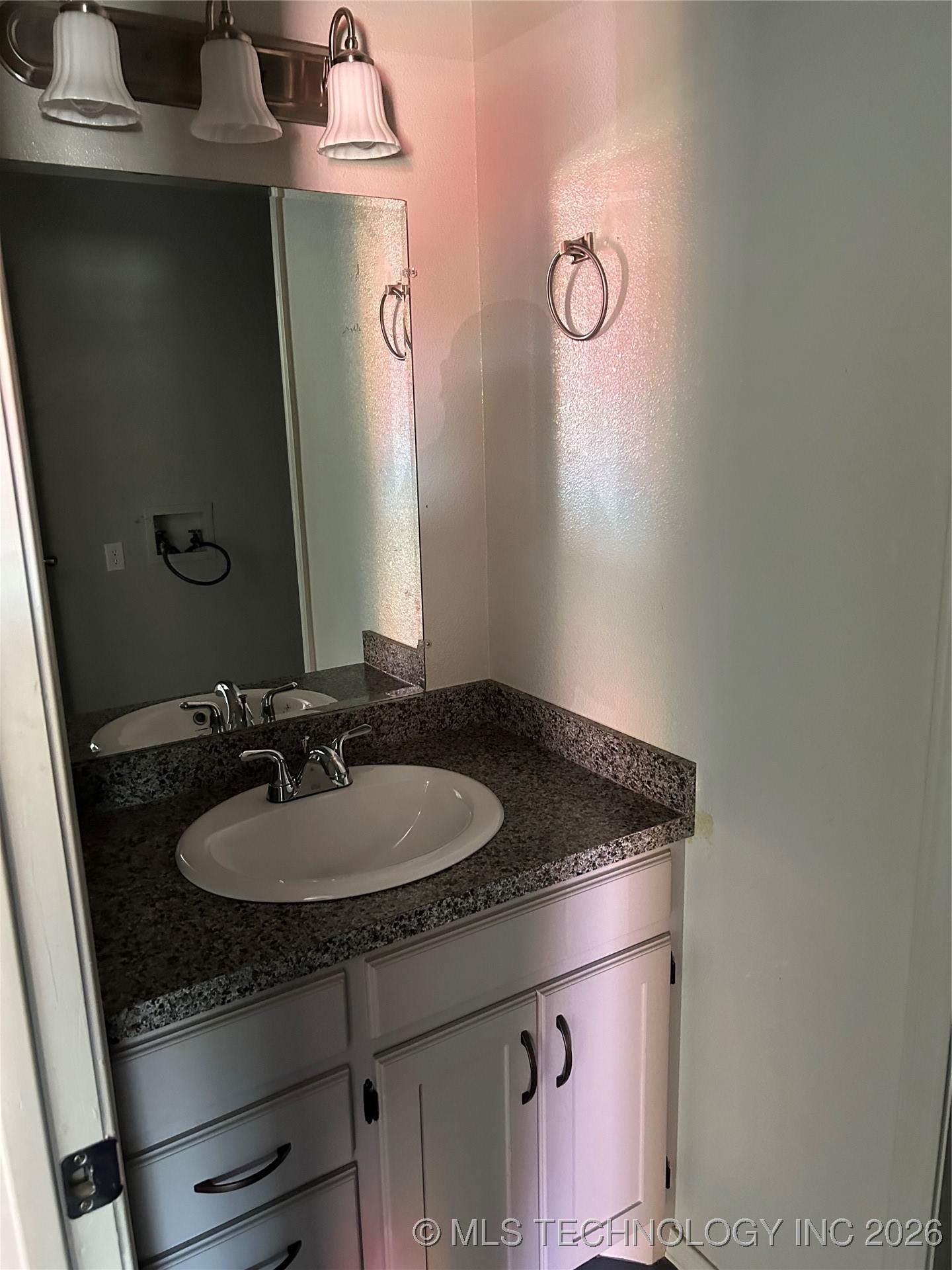 1006 N 1st Street Property Photo 11