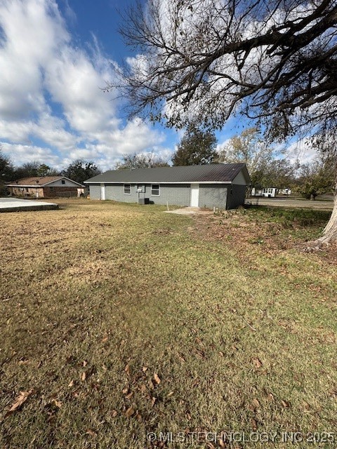 500 S Hinckley Property Photo 4